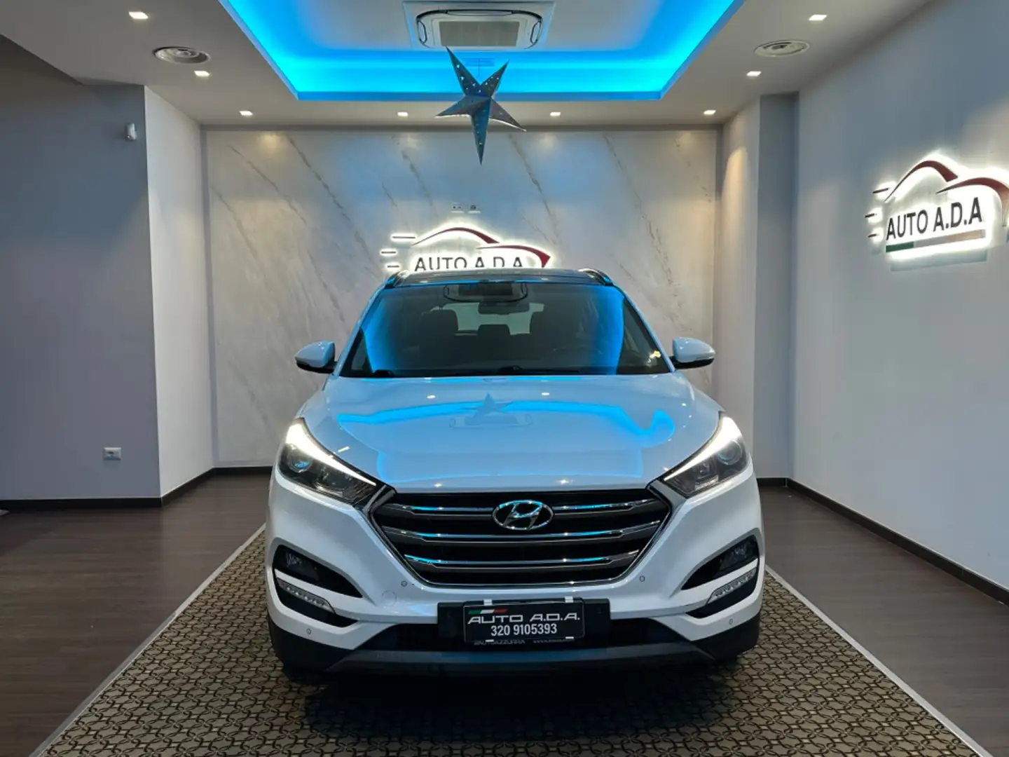 Hyundai TUCSON 1.7 CRDi XPossible Bianco - 1