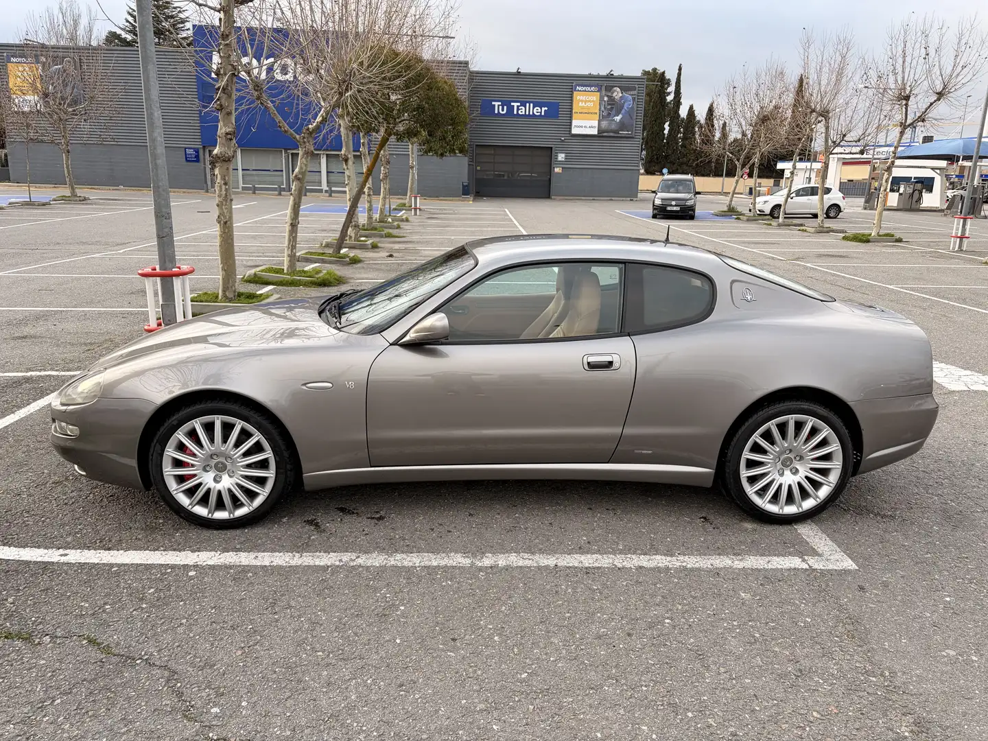 Maserati 4200 Grau - 2