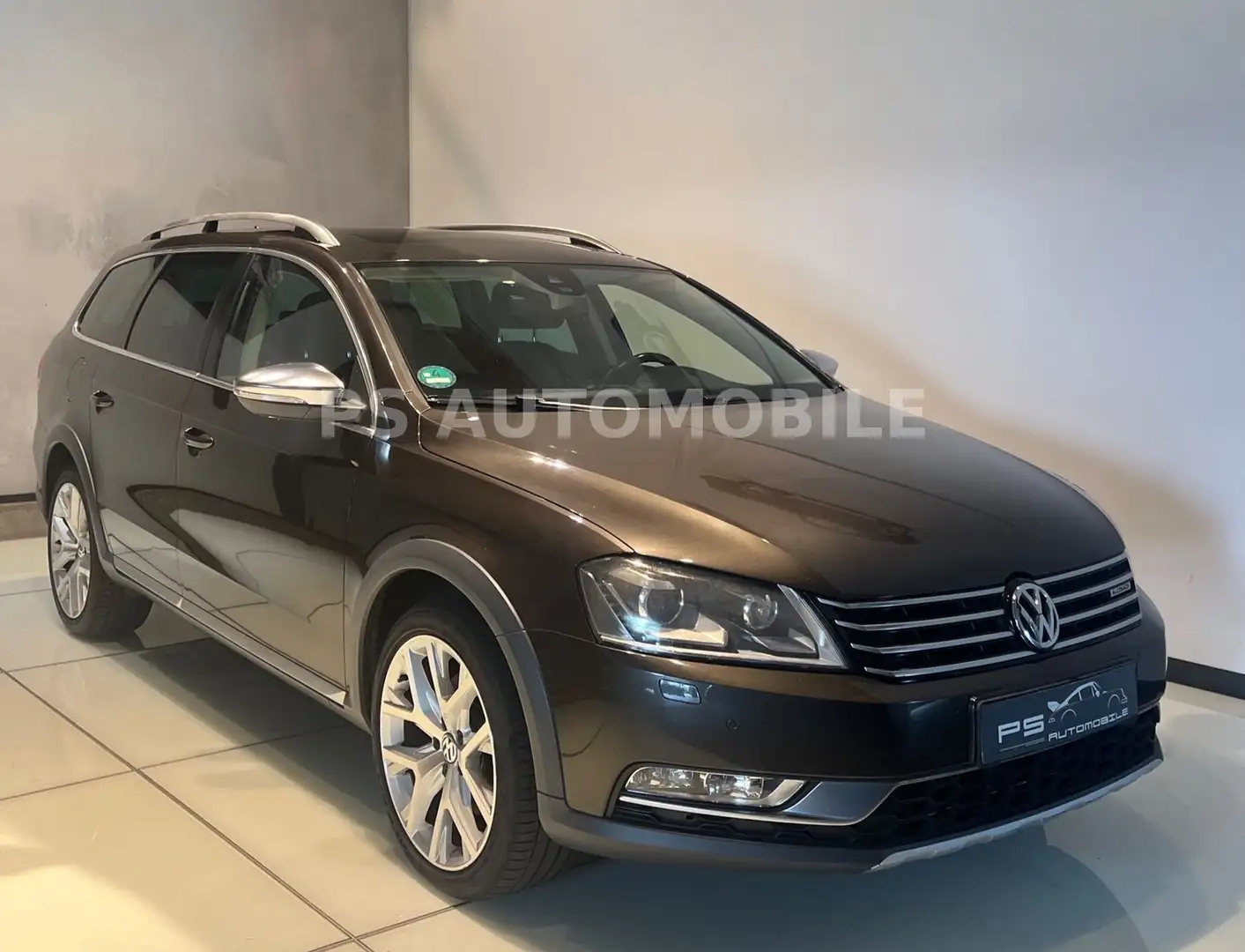Volkswagen Passat Alltrack 2.0 TDI BM/NAVI/KLIMA/PANO/BI-XE Bruin - 2