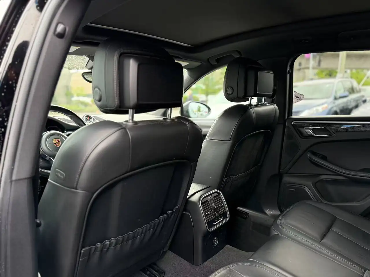 Porsche Macan снимка Porsche Macan