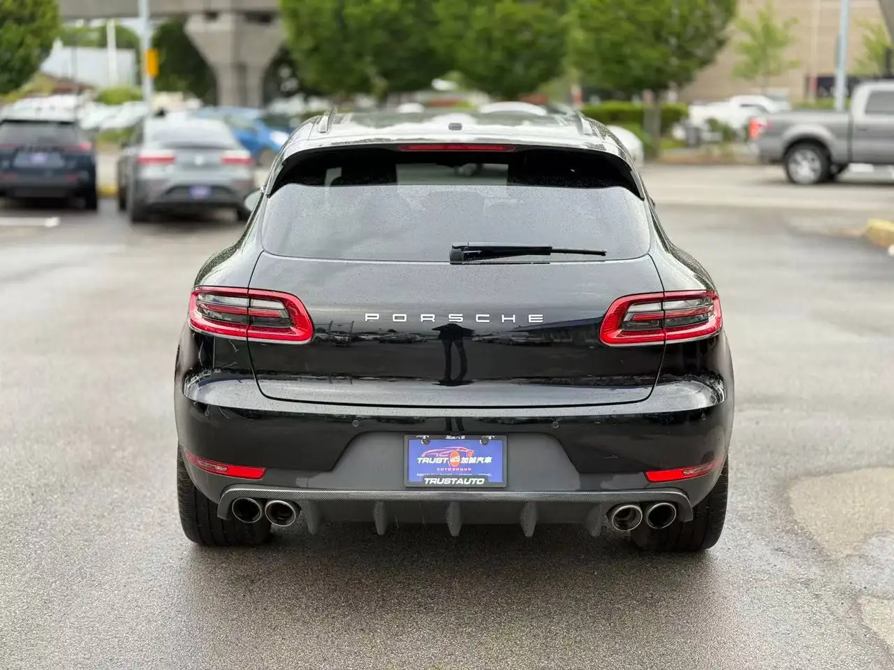 Porsche Macan снимка Porsche Macan