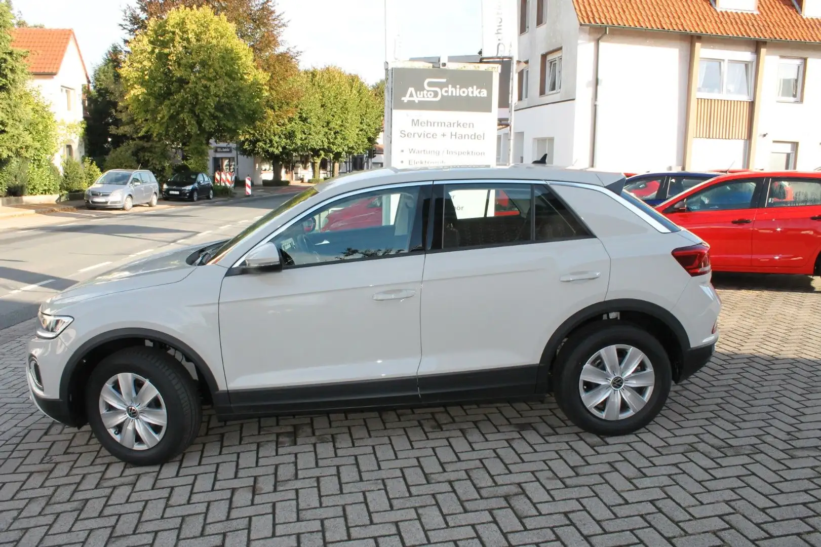 Volkswagen T-Roc 1,0 TSi - Klima-PDC-Navi(App-Connect) Grau - 2