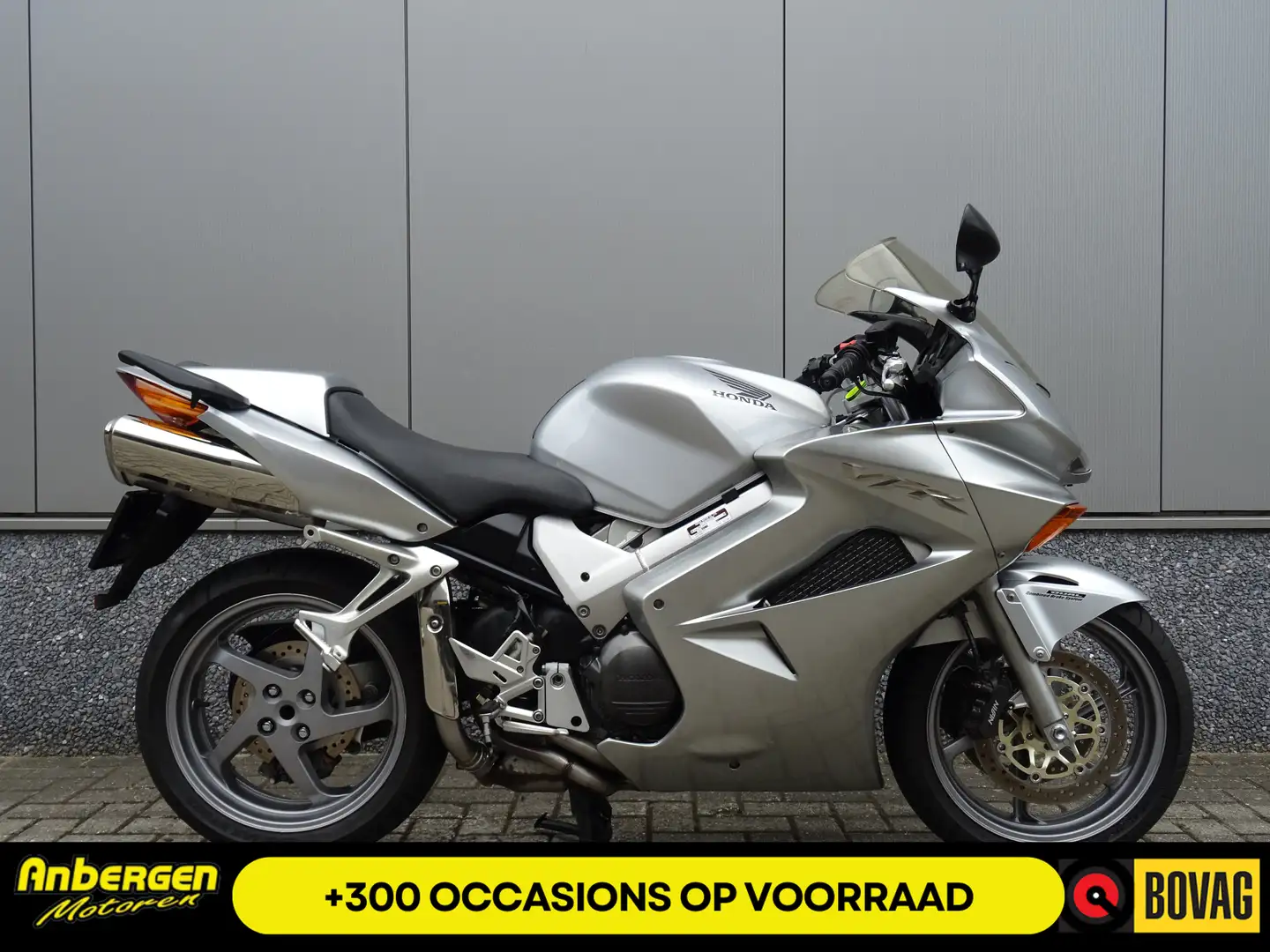 Honda VFR 800 V TEC - 1