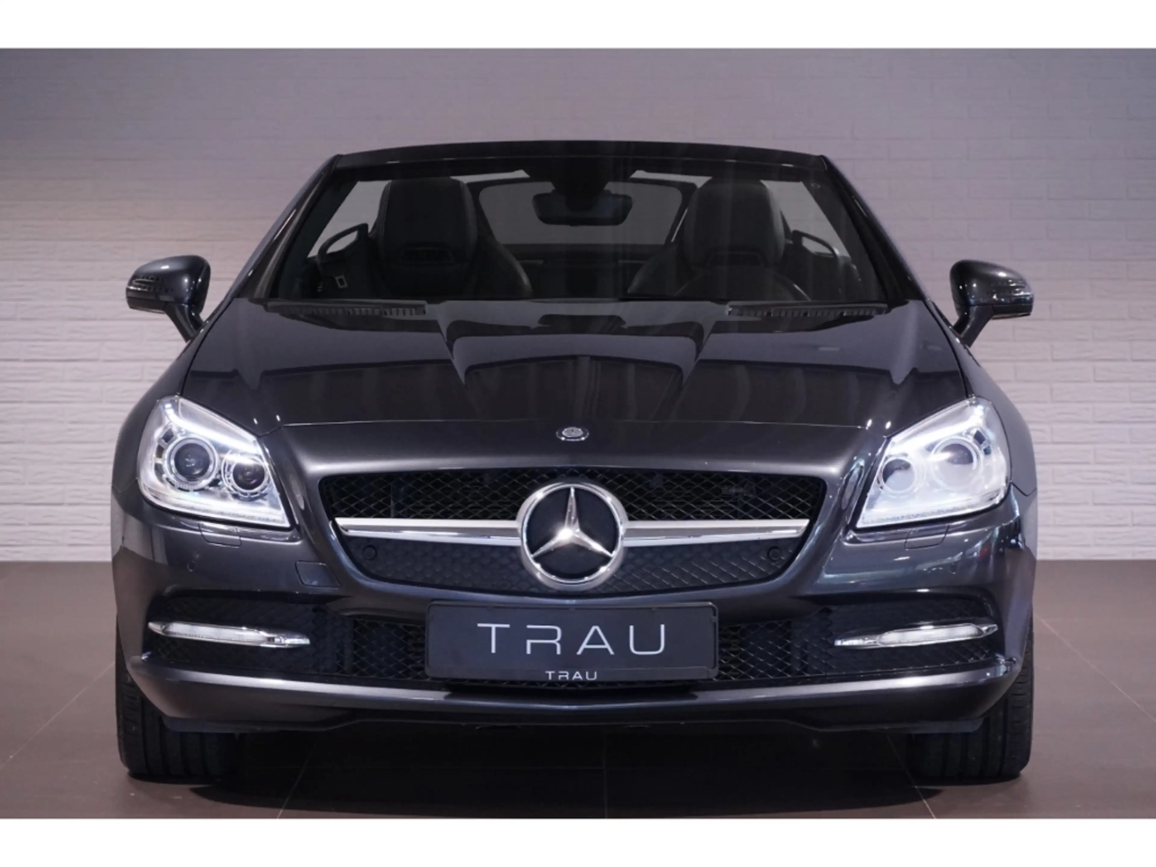 Mercedes-Benz SLK 200 Pano Leder Tempomat Pilot SHZ PTS — photo 2