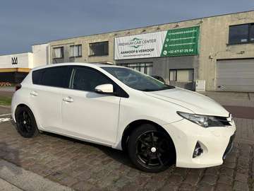Auris 2.0 D-4D Dynamic / EXPORT OF HANDEL ZO MEENEMEN /