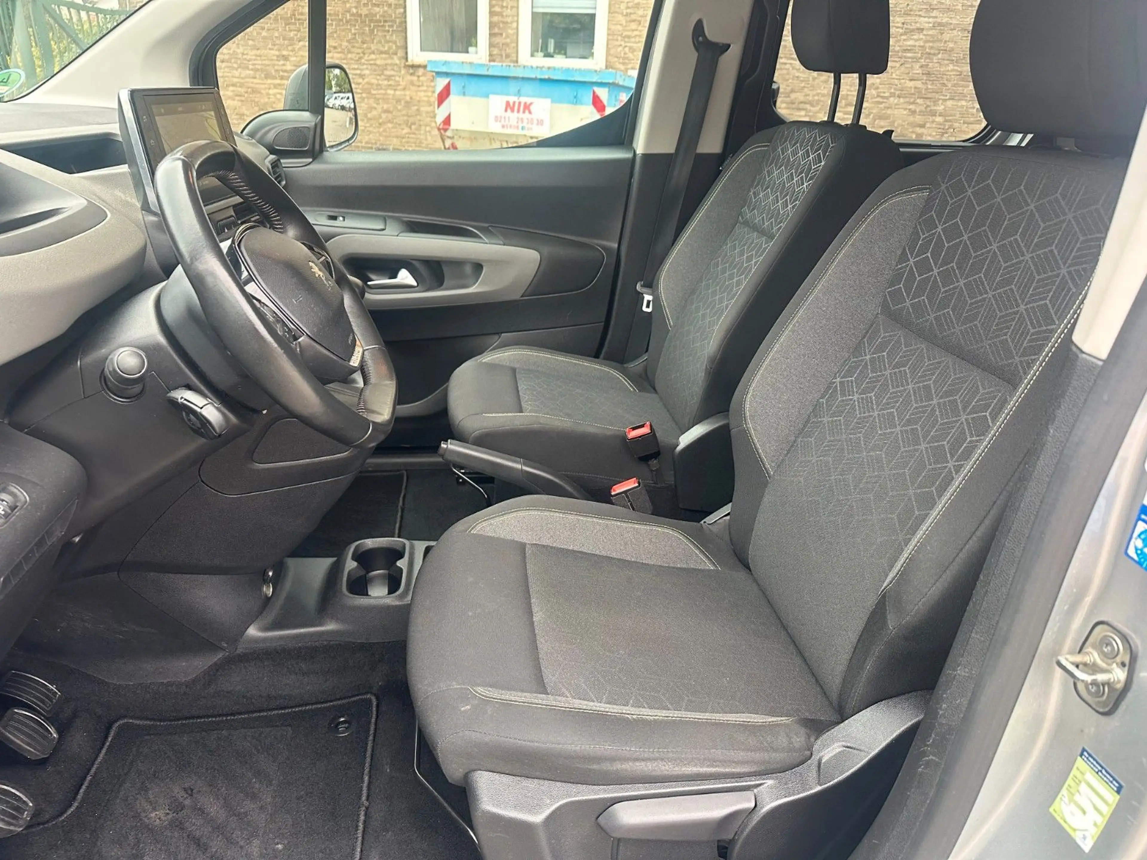Peugeot Rifter 96kw Active * Klima * Navi * — photo 11