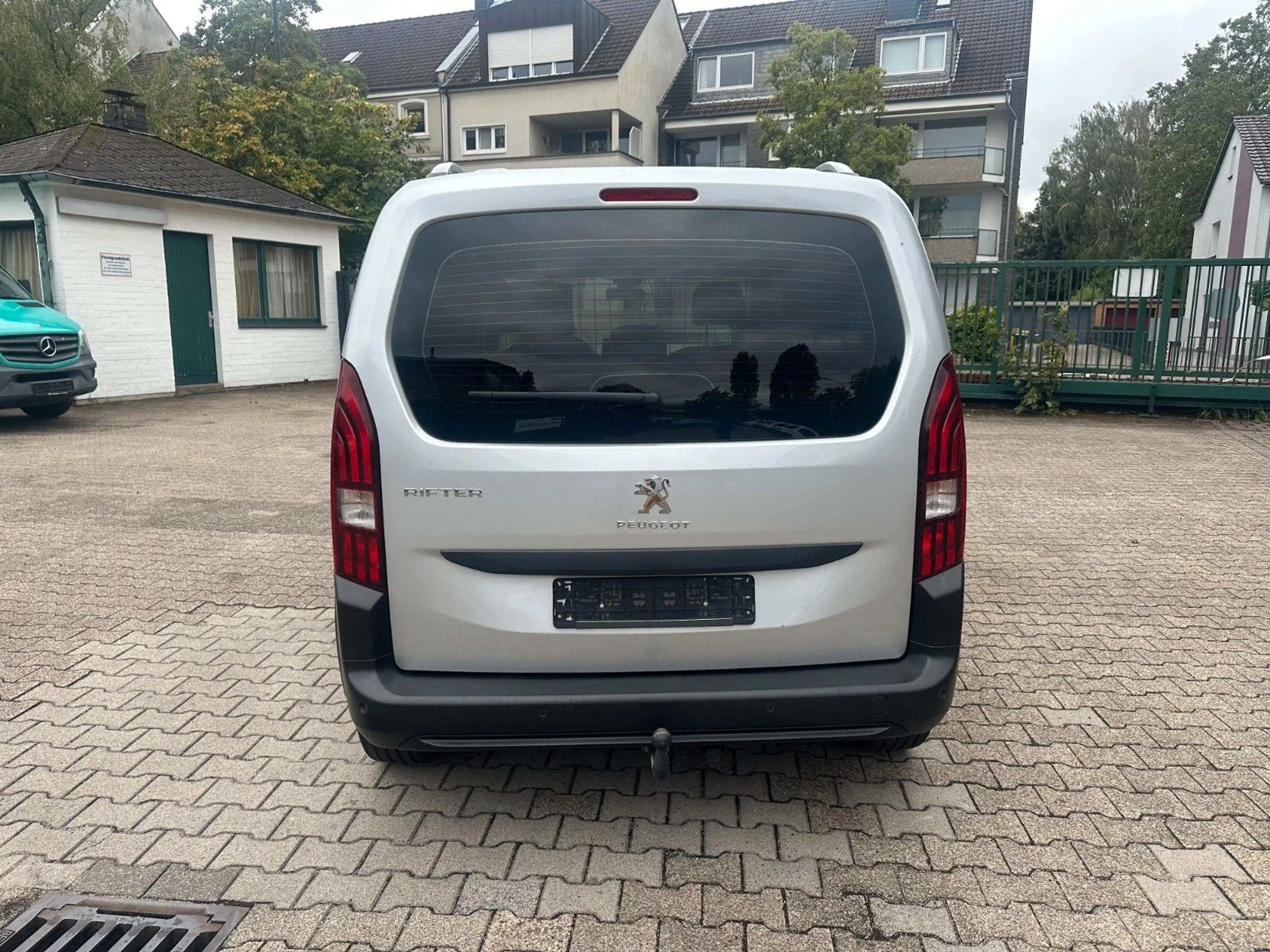 Peugeot Rifter 96kw Active * Klima * Navi * — photo 7