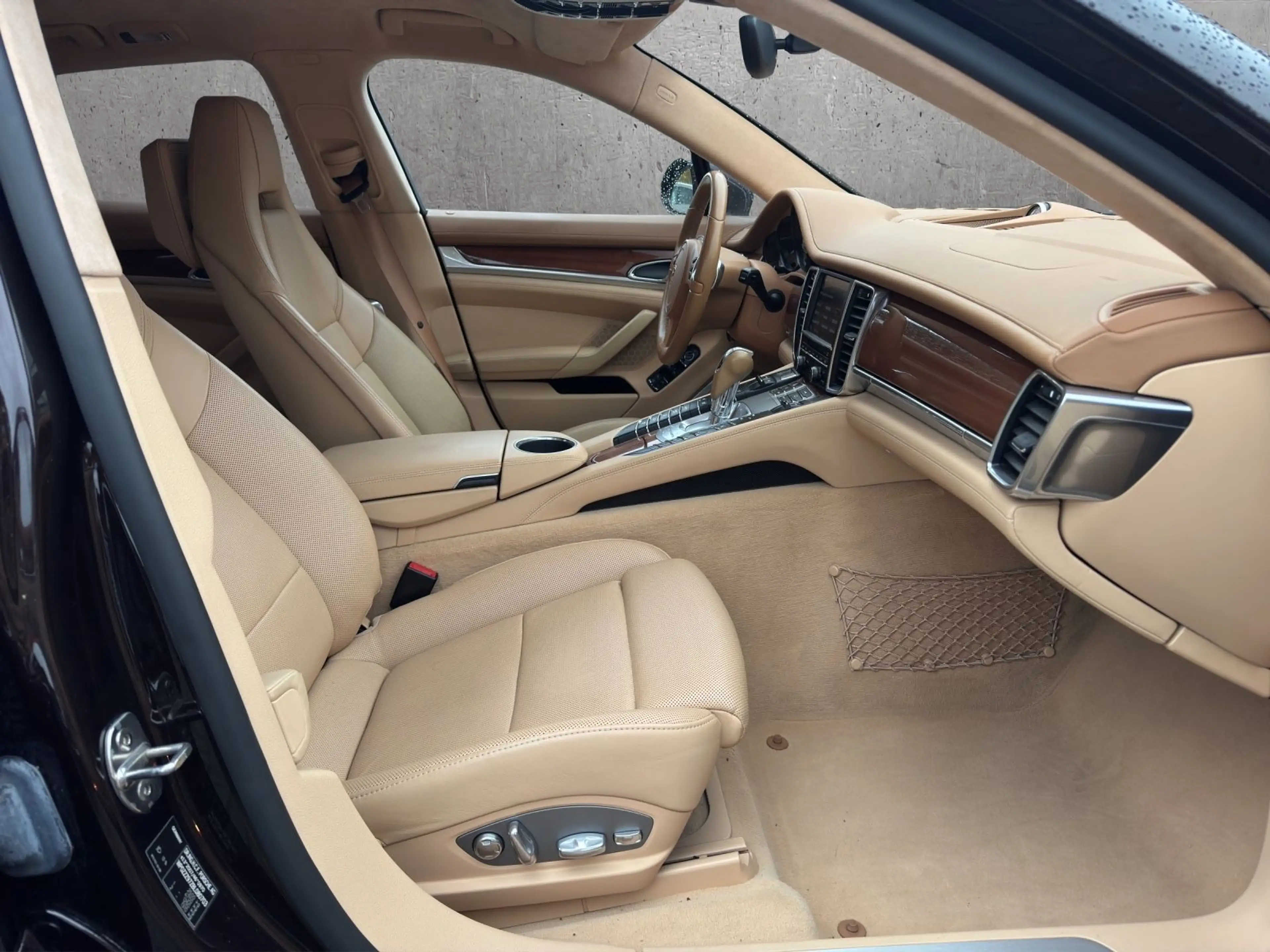 Porsche Panamera Turbo 1.Hand Klappe+Standhzg+Keramik — photo 13