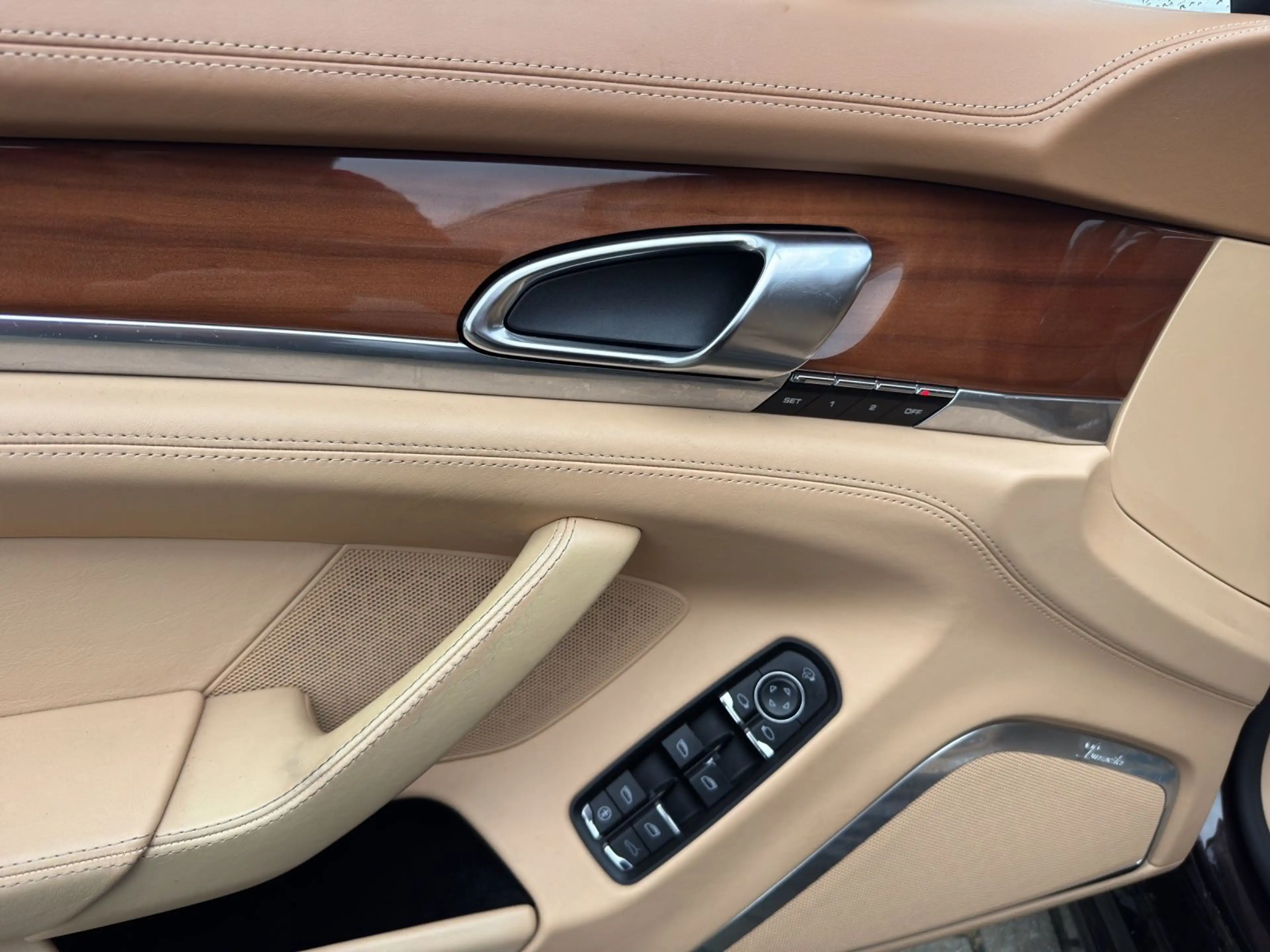 Porsche Panamera Turbo 1.Hand Klappe+Standhzg+Keramik — photo 5