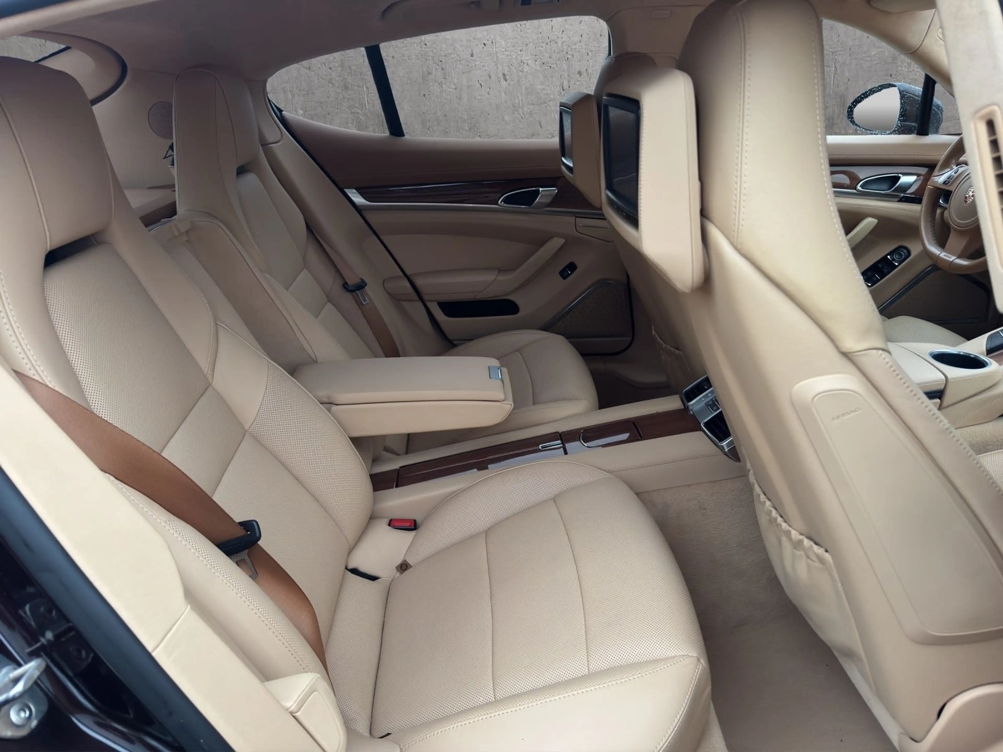 Porsche Panamera Turbo 1.Hand Klappe+Standhzg+Keramik — photo 12