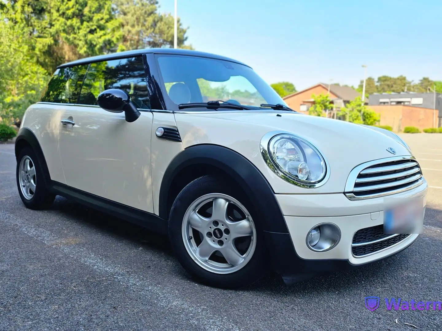 MINI Cooper D Bílá - 1