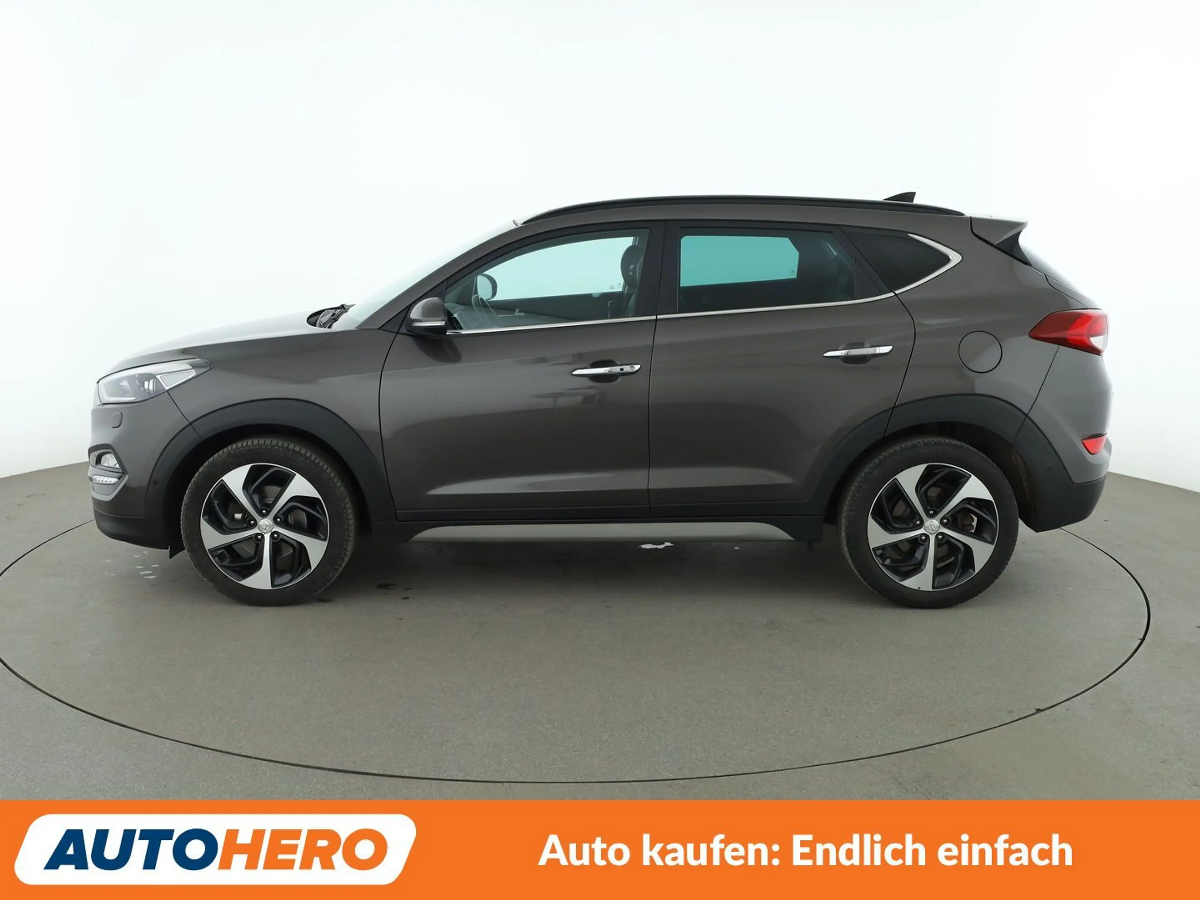 Hyundai TUCSON 1.6 TGDI 25 Jahre 4WD Aut*NAVI*TEMPO*CAM*PDC* — photo 3