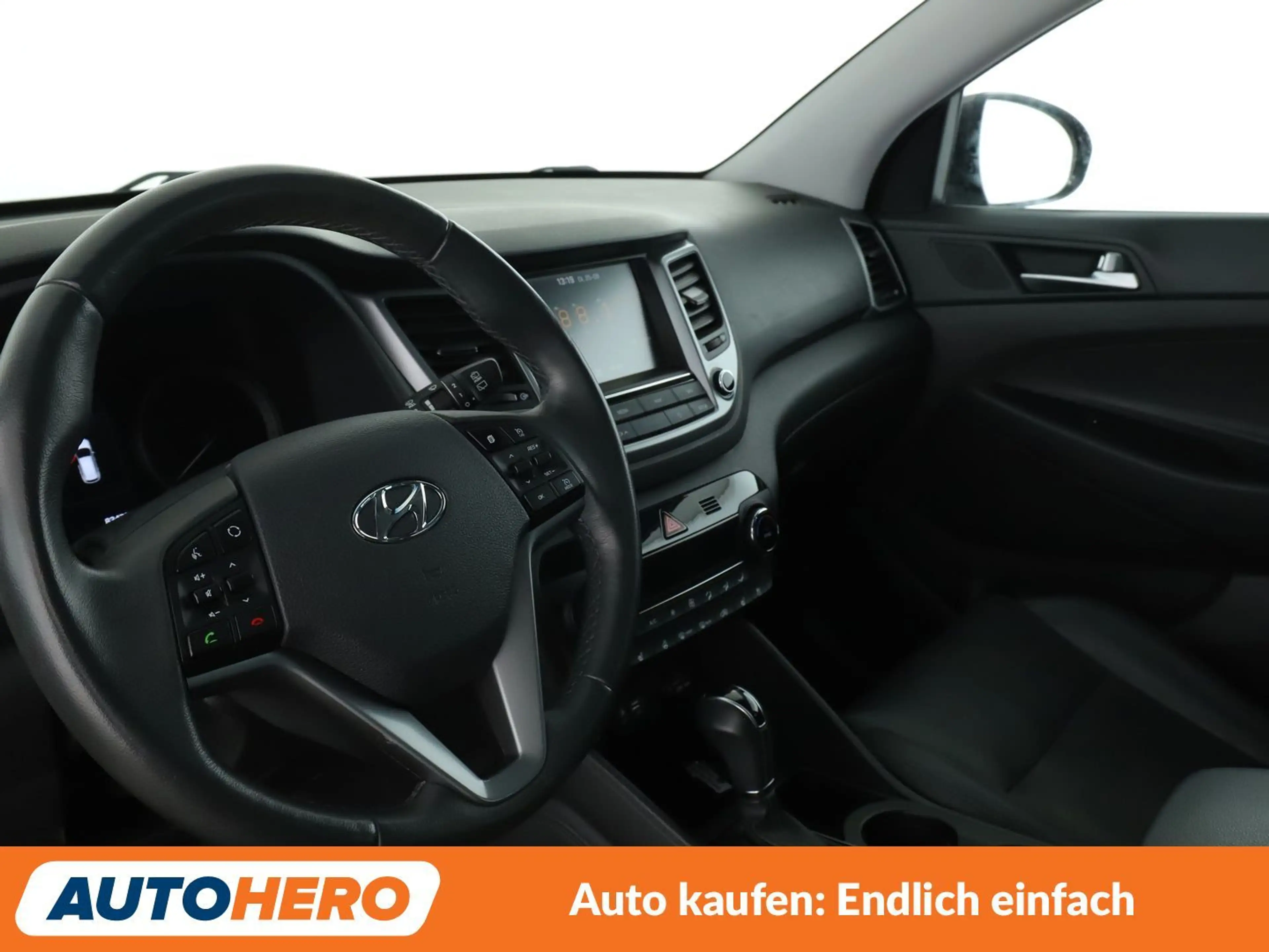 Hyundai TUCSON 1.6 TGDI 25 Jahre 4WD Aut*NAVI*TEMPO*CAM*PDC* — photo 11