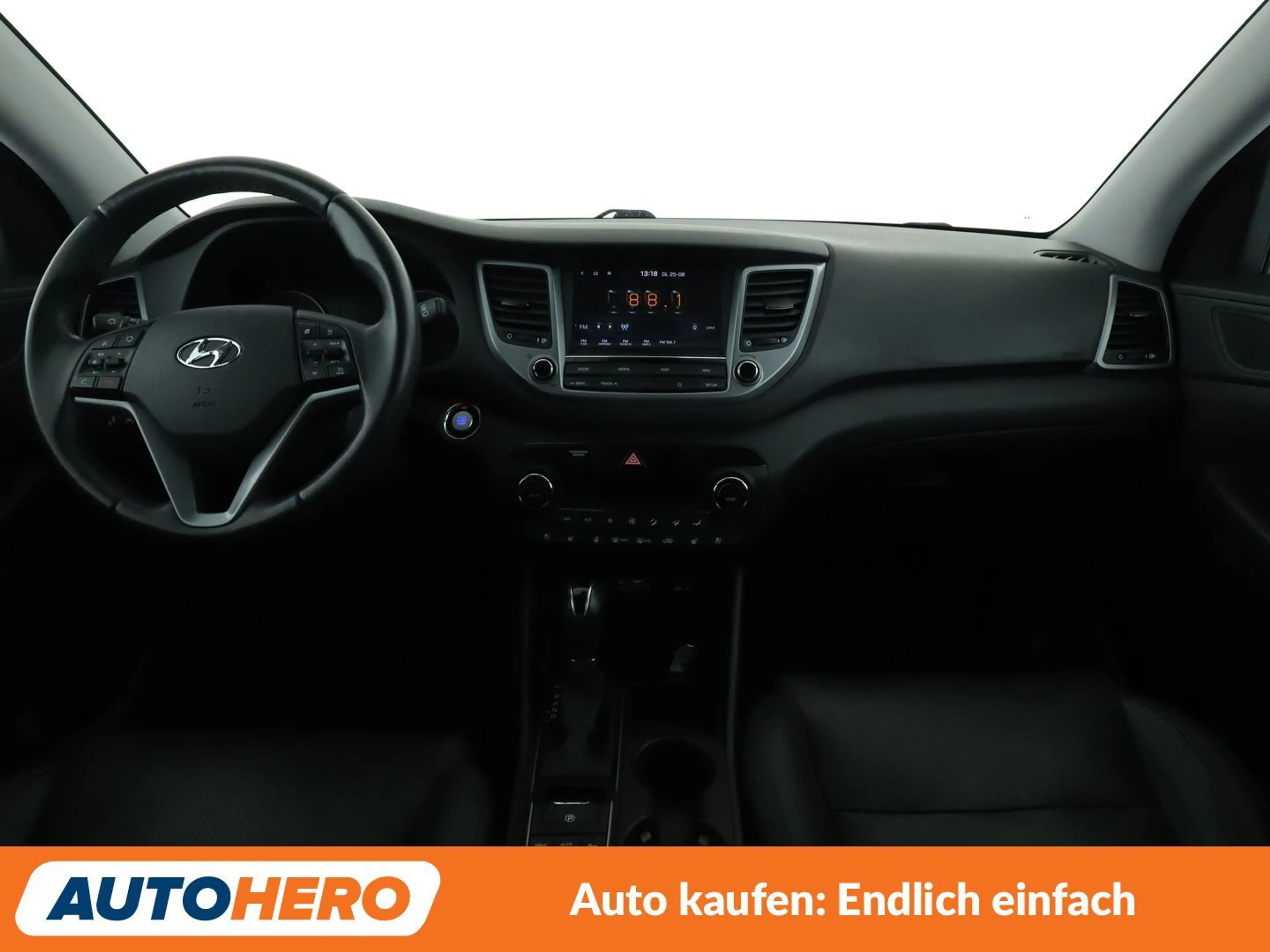 Hyundai TUCSON 1.6 TGDI 25 Jahre 4WD Aut*NAVI*TEMPO*CAM*PDC* — photo 12