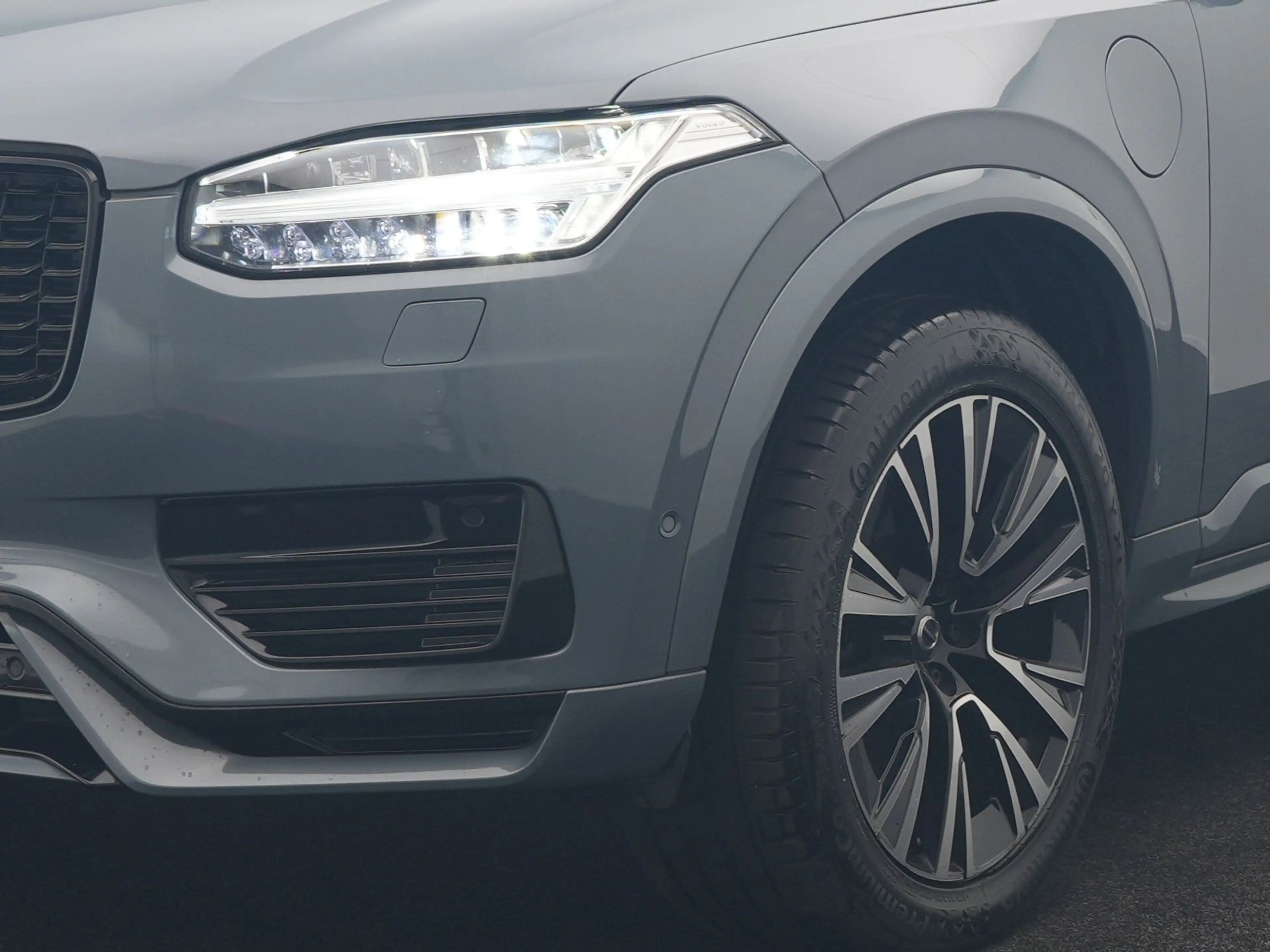 Volvo XC90 Recharge AWD Plus Dark Long Range 7 Persoons PHEV — photo 8