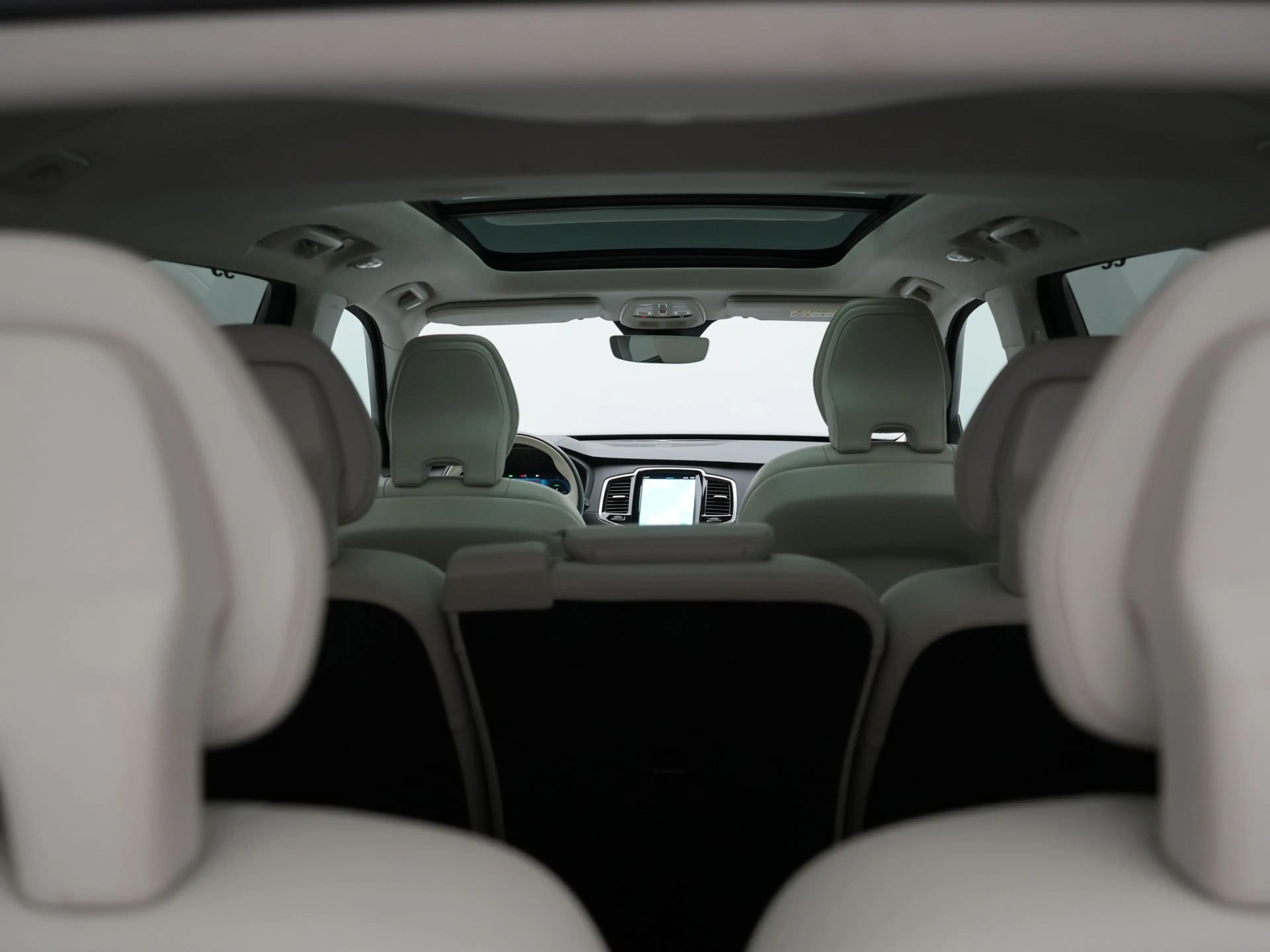 Volvo XC90 Recharge AWD Plus Dark Long Range 7 Persoons PHEV — photo 23