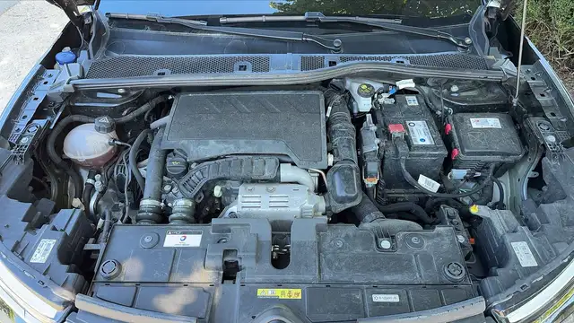Citroen C4 view 15