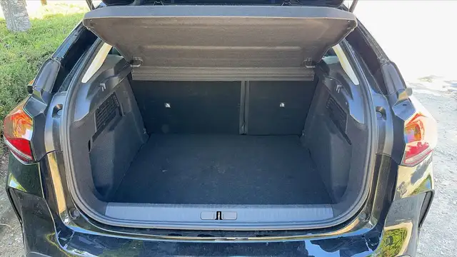 Citroen C4 view 14
