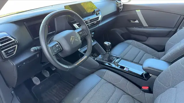 Citroen C4 view 8