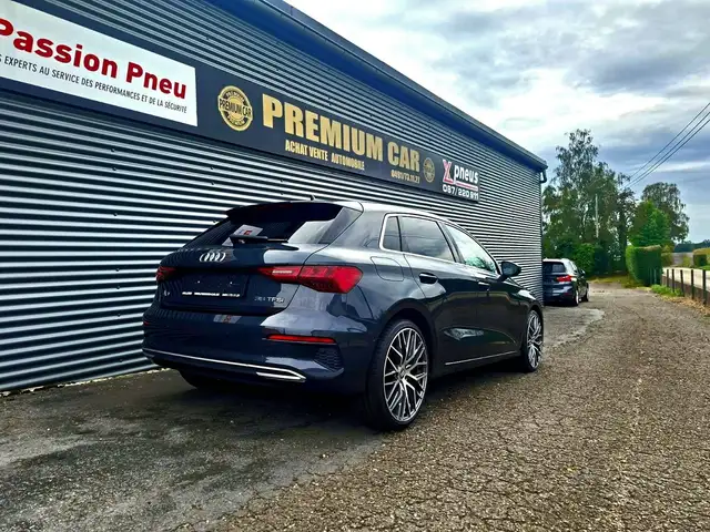 Audi A3 view 7