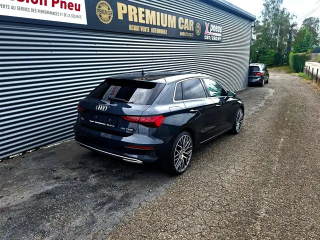 Audi A3 view 9