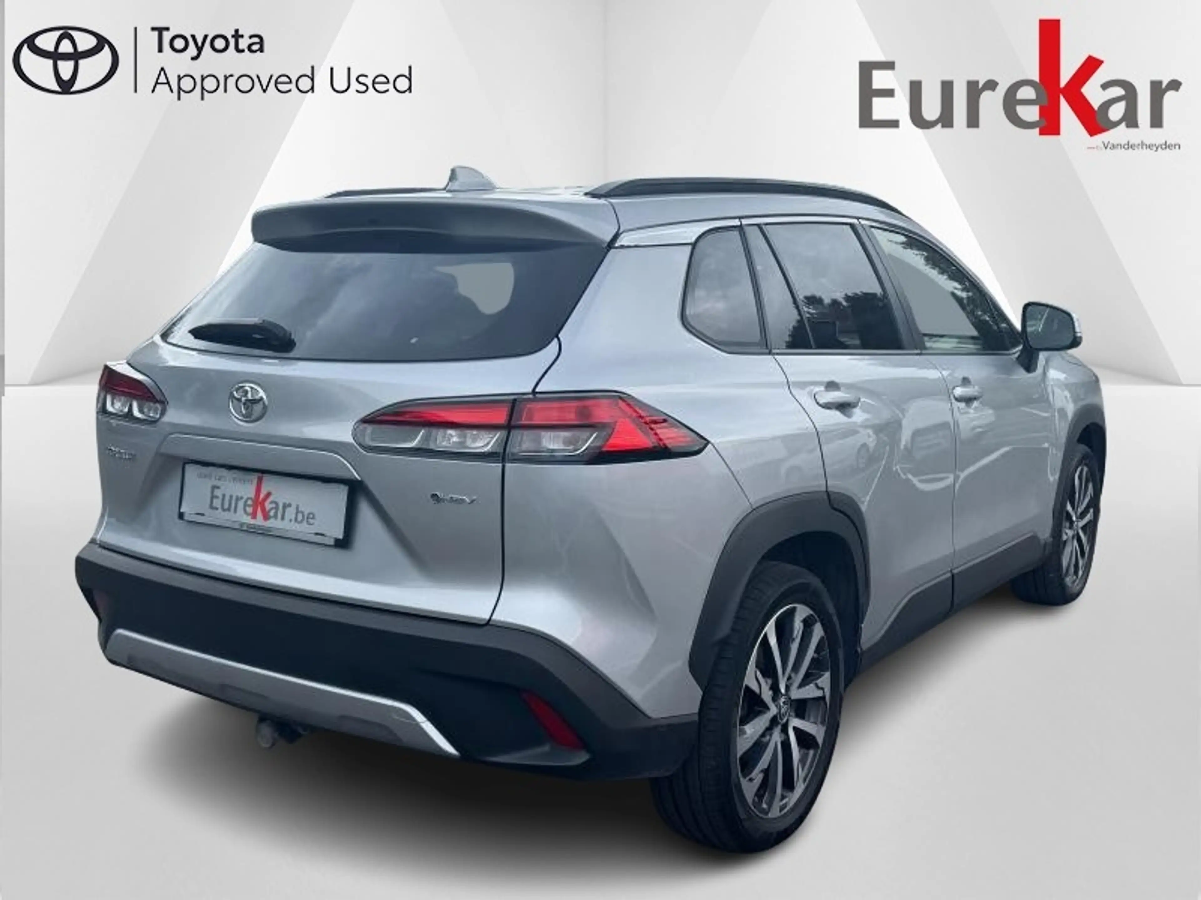 Toyota Corolla Cross STYLE — photo 3