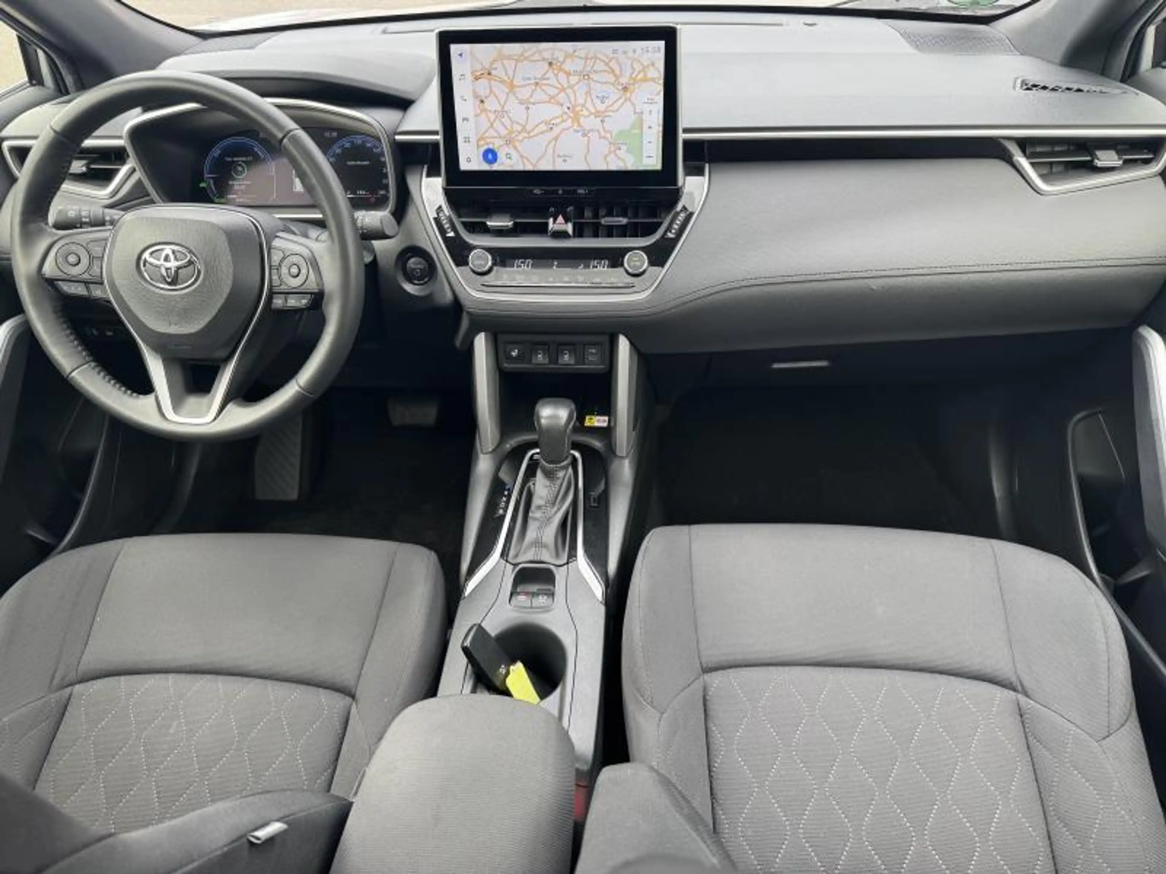 Toyota Corolla Cross STYLE — photo 14
