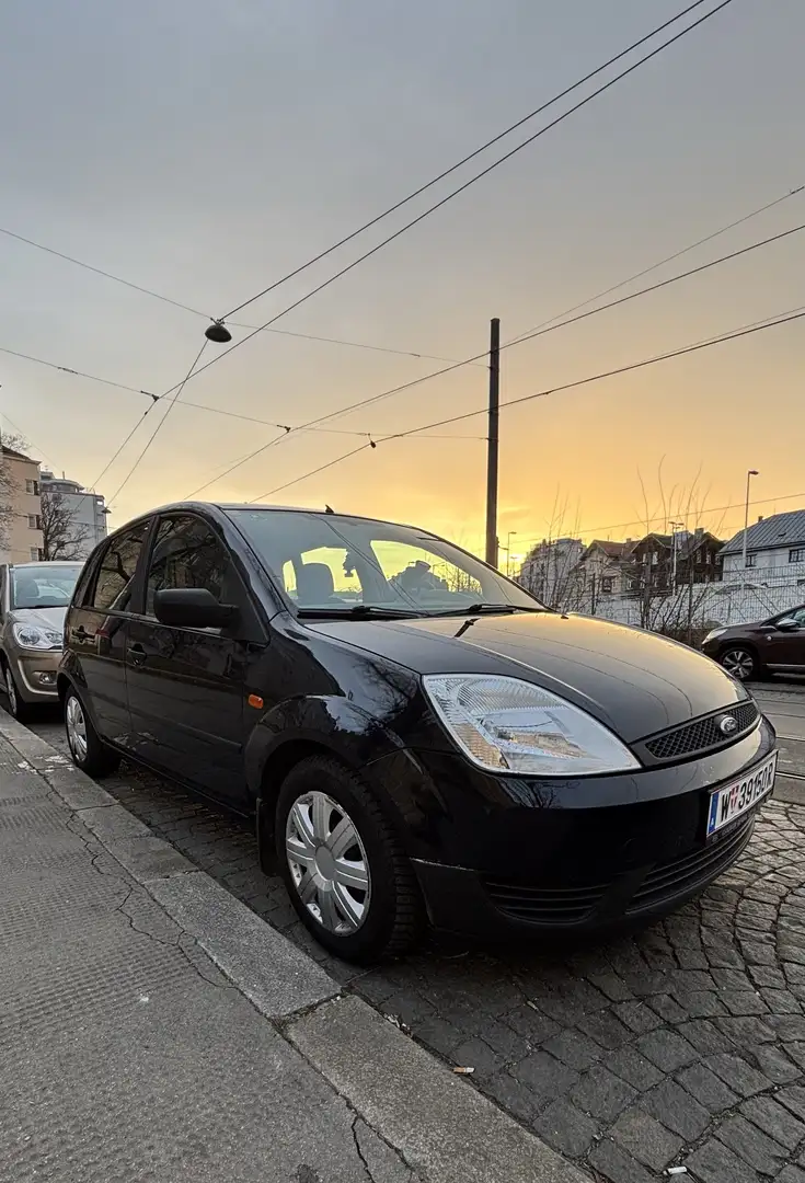 Ford Fiesta Ambiente+ 1,3 8V - 1