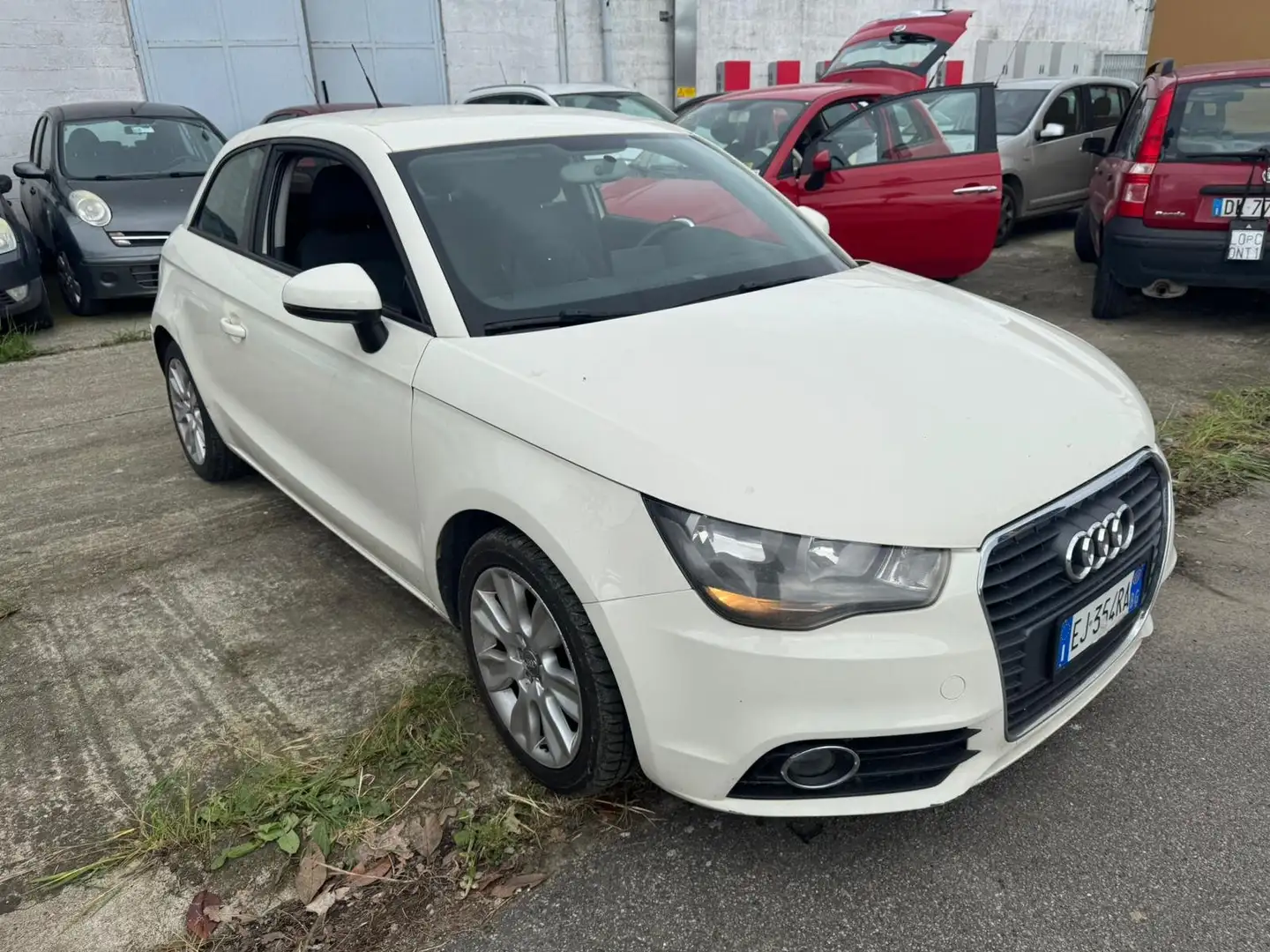 Audi A1 A1 1.2 tfsi Ambition Bílá - 1