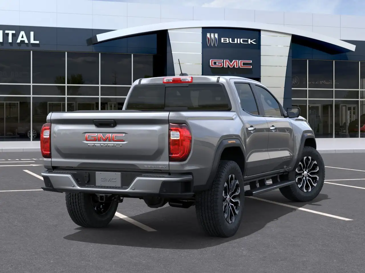 GMC Canyon photo GMC Canyon