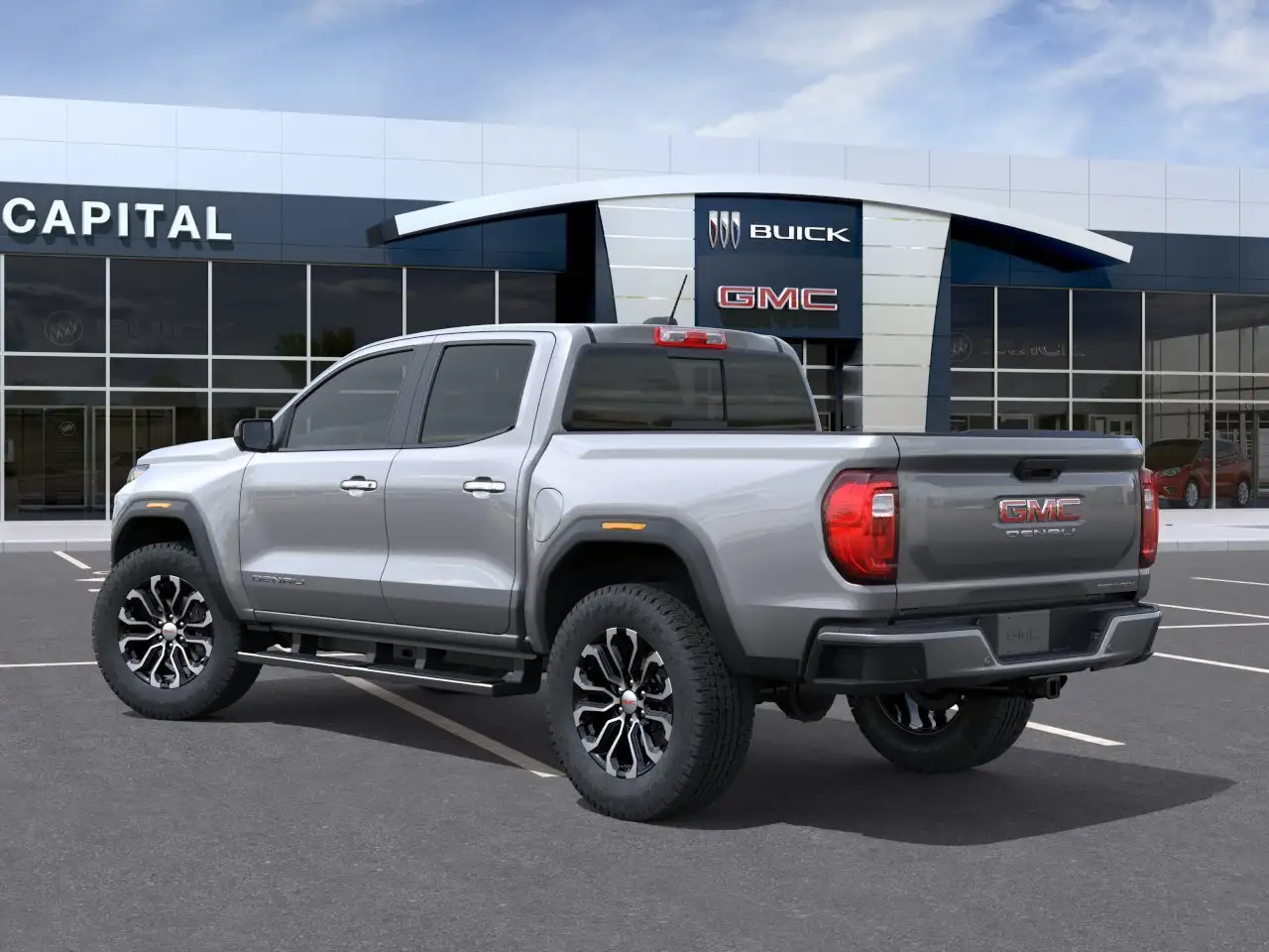 GMC Canyon photo GMC Canyon