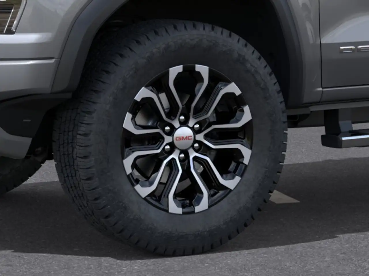 GMC Canyon photo GMC Canyon