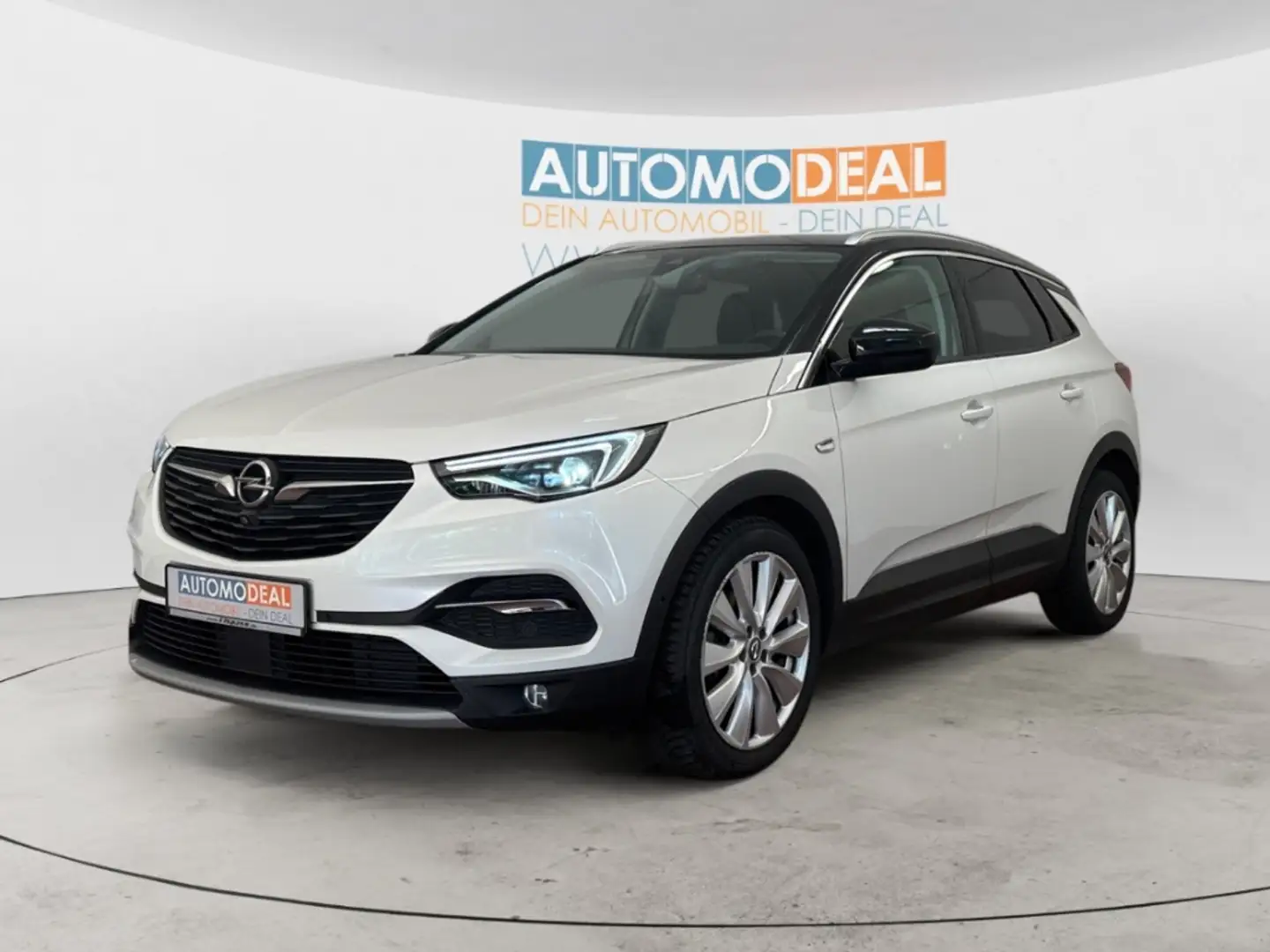 Opel Grandland X Ultimate AUTOMATIK ALLWETTER NAV LED AHK KAMERA EL Weiß - 2