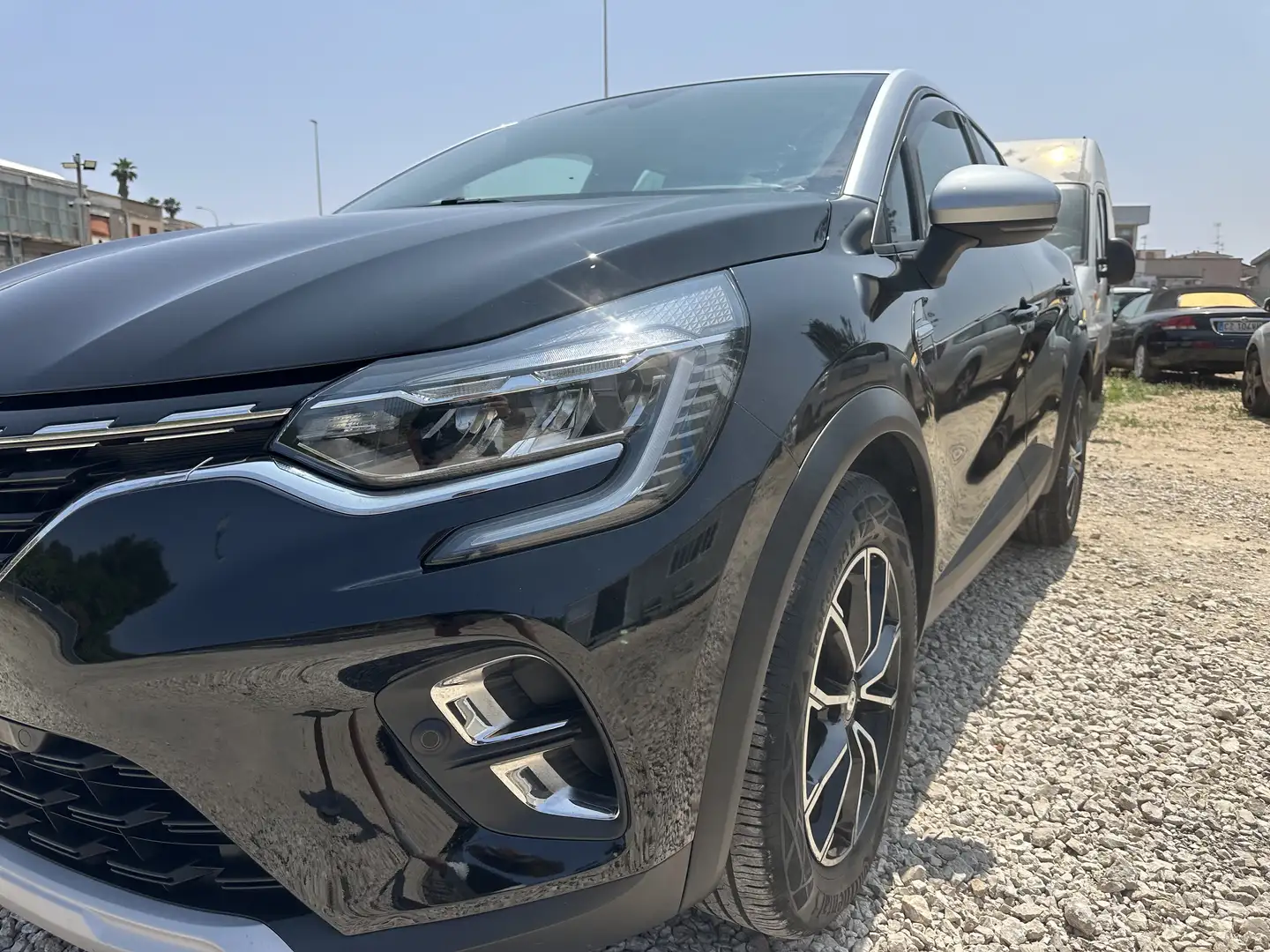 Renault Captur 1.3 tce Intens 140cv fap - 1