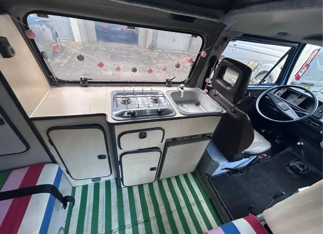 Volkswagen T3/MULTIVAN/CARAVELLE Transporter 253 092/M516, foto 5