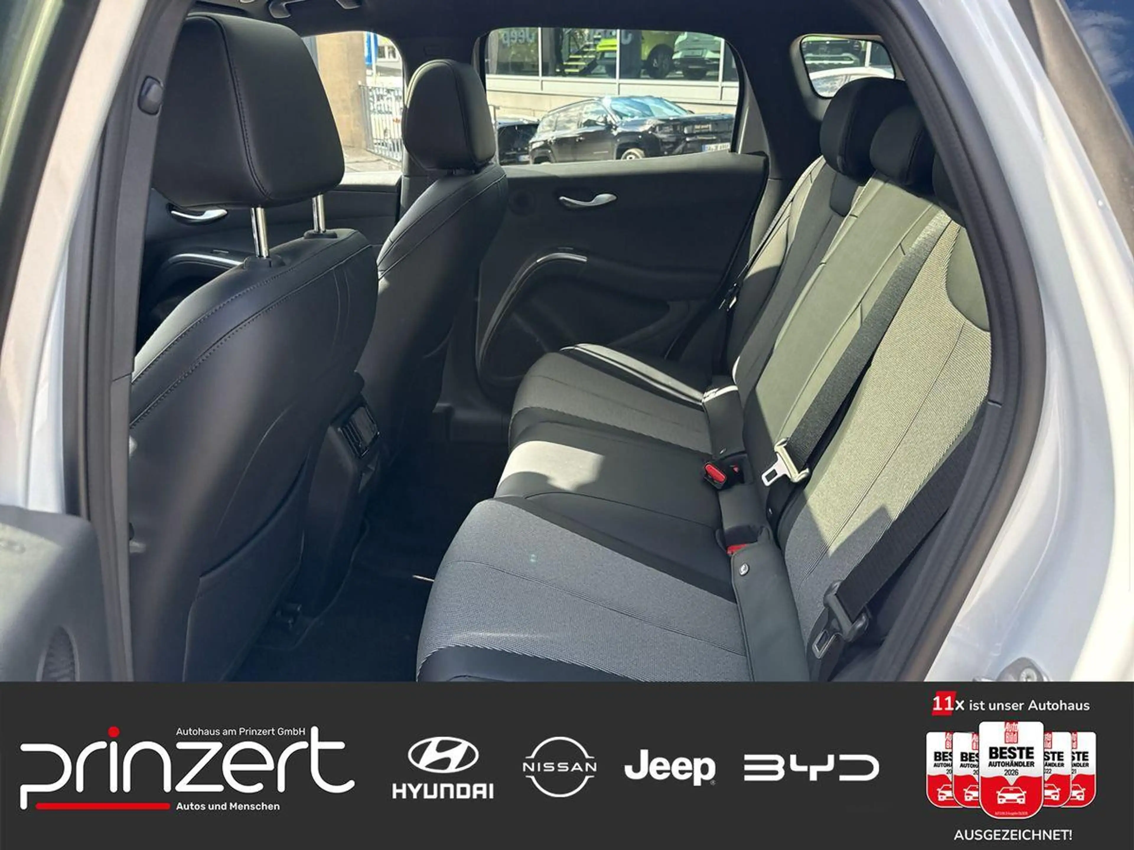 BYD Dolphin G DM-i  212PS "Comfort" — photo 13