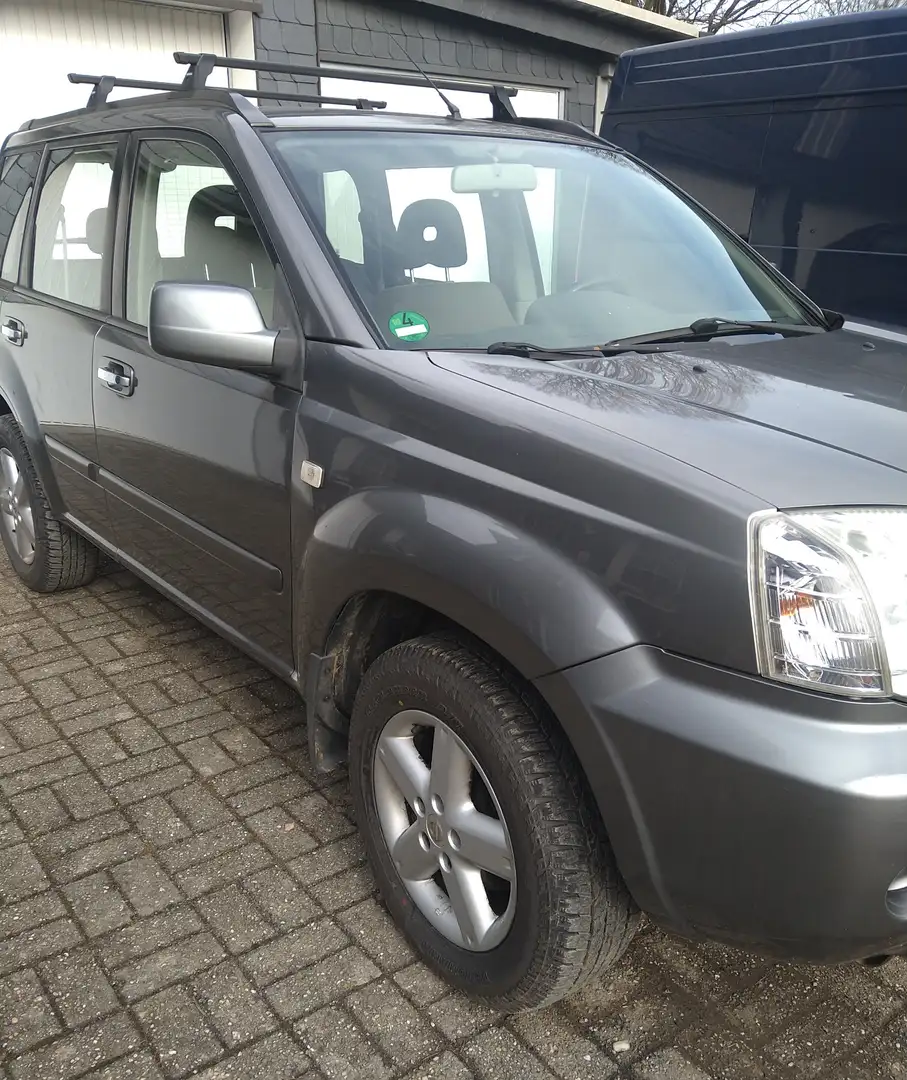Nissan X-Trail 2.2 dCi 4x4 DPF Comfort - 2