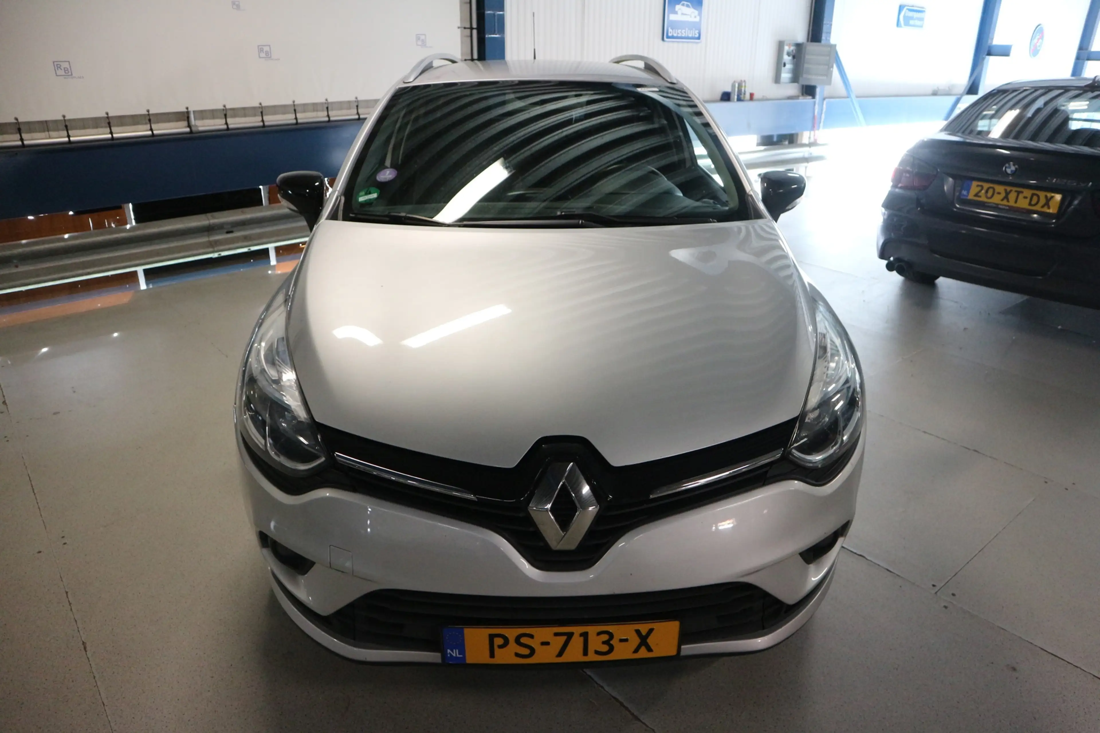 Renault Clio Estate 0.9 TCe Limited / BASS REFLEX / FACELIFT / — photo 7