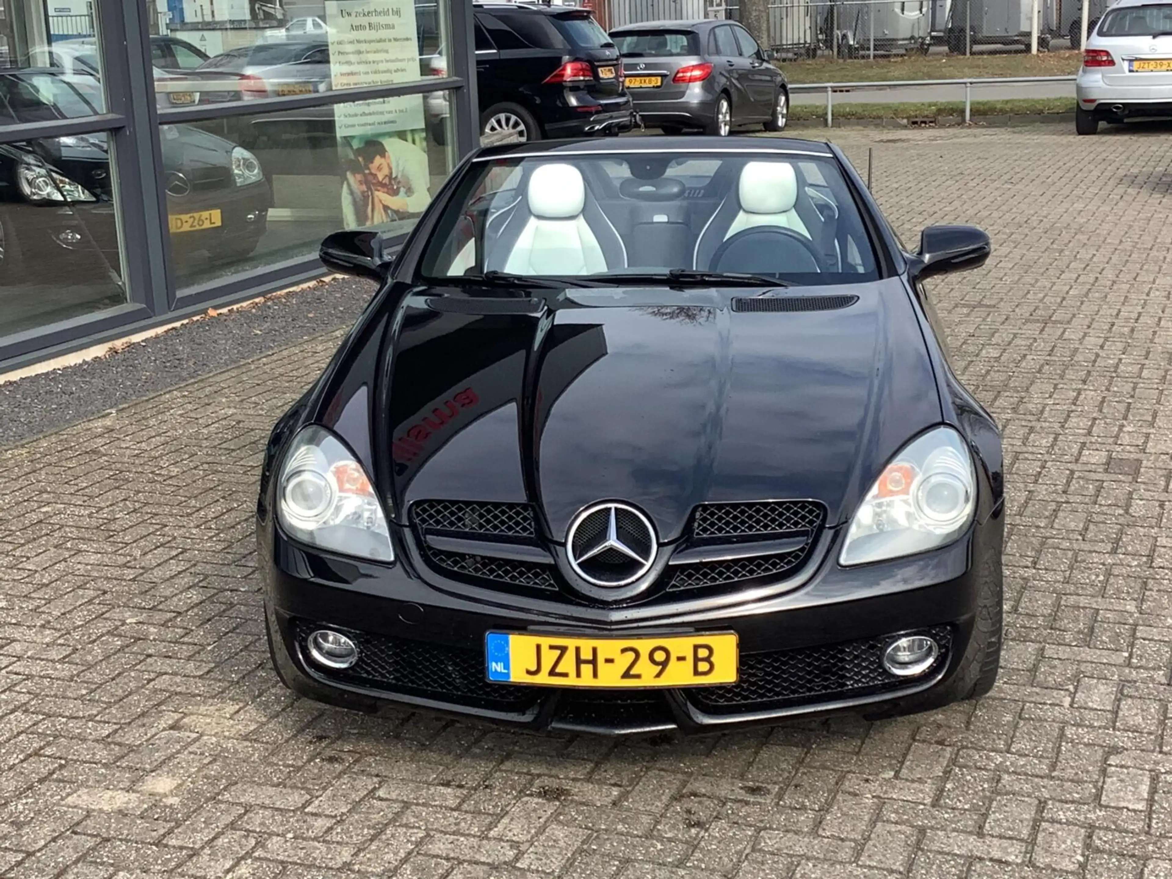Mercedes-Benz SLK 200 K. 2look edition, lederen bekleding — photo 2
