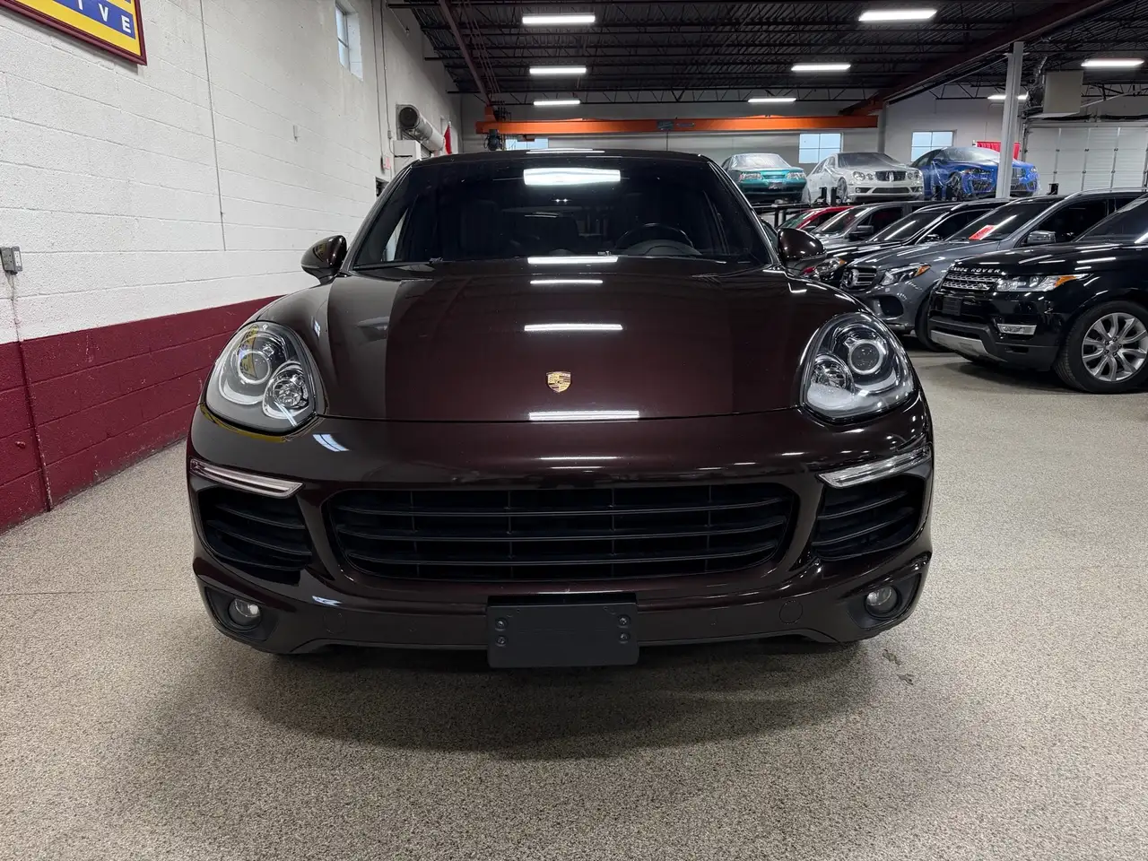 Porsche Cayenne снимка Porsche Cayenne