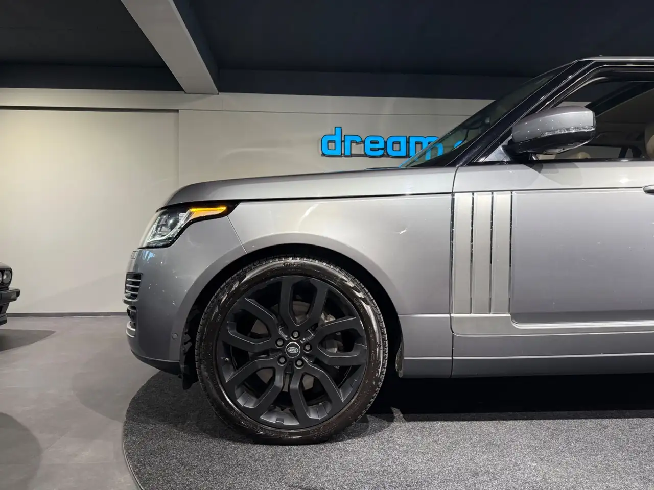 Land Rover Range Rover 4,4 SDV8 Vogue Aut./ PANO / SOFT CLOSE / VOLL Bild 18