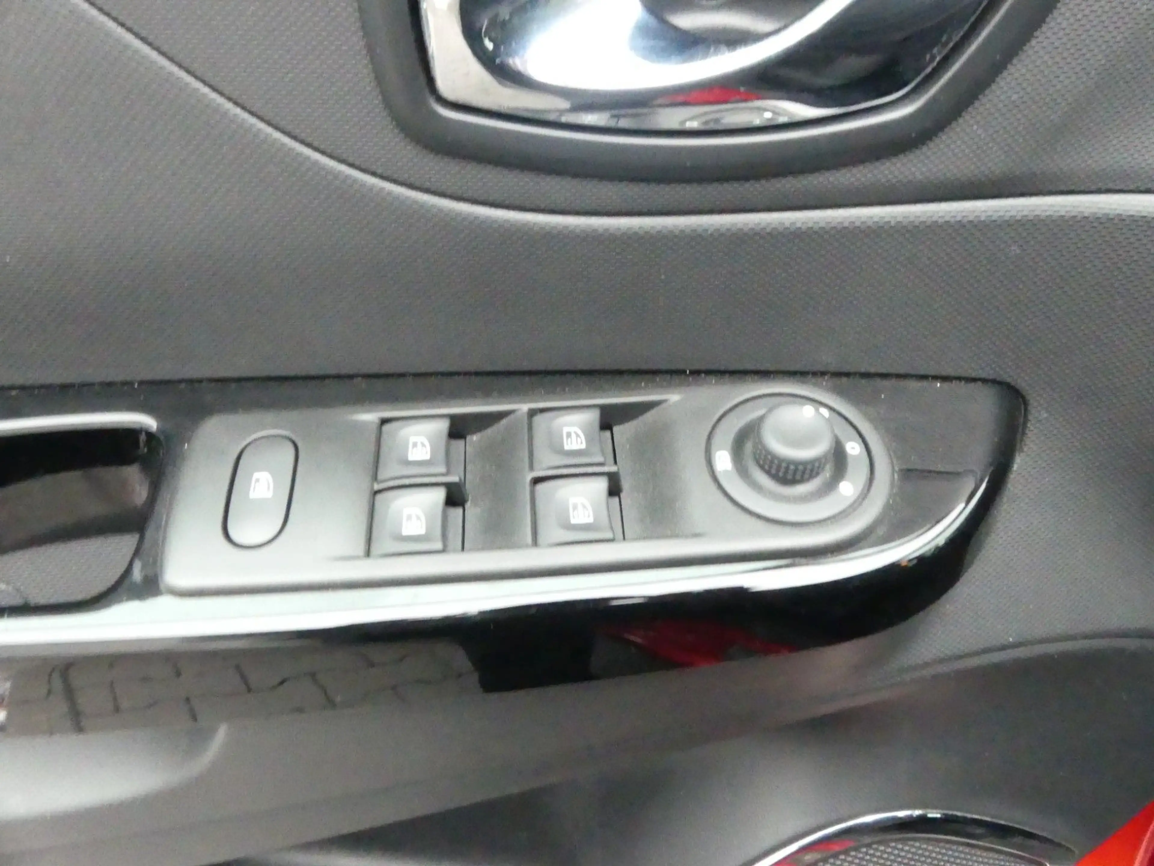 Renault Captur Helly Hansen Automatik | Navi | CAM | AHK — photo 9