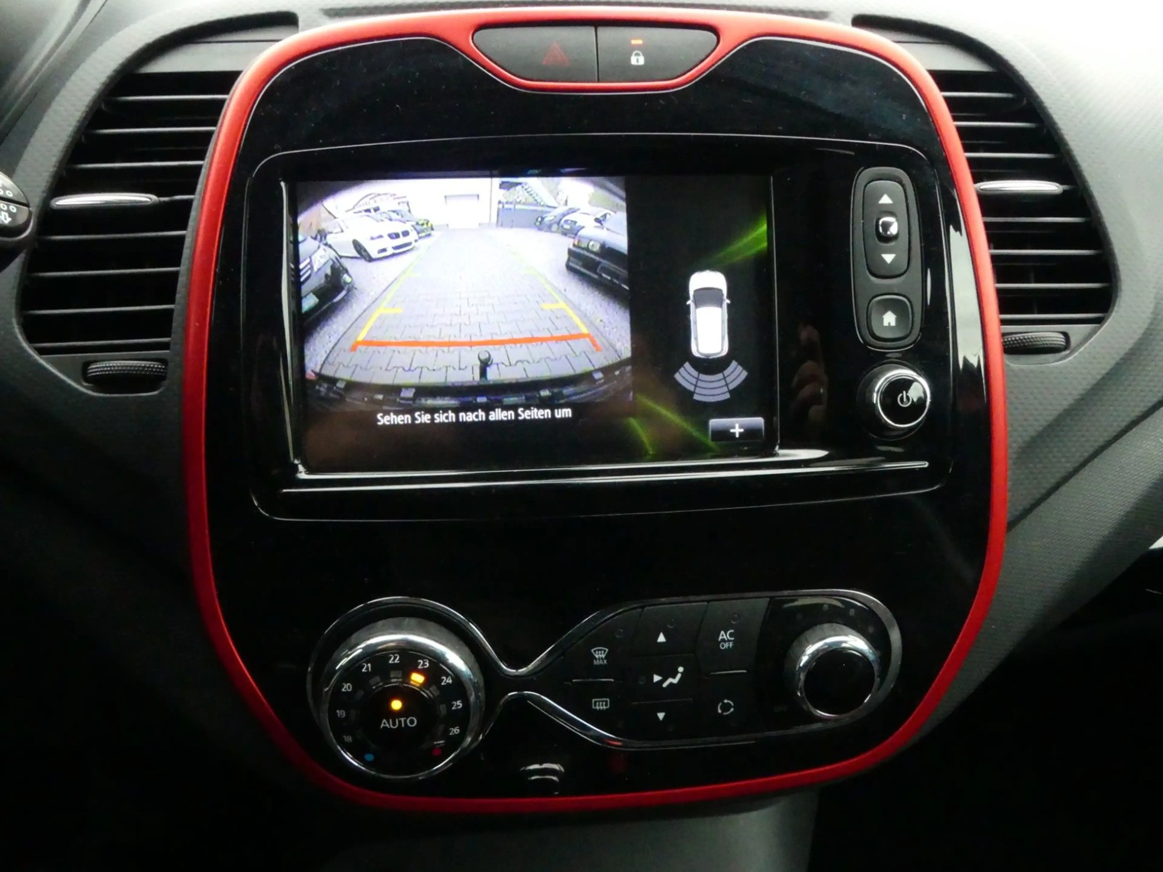 Renault Captur Helly Hansen Automatik | Navi | CAM | AHK — photo 11