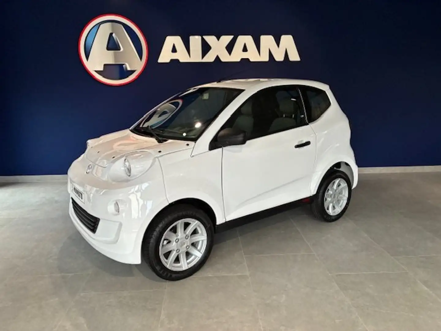 Aixam Coupe Minauto Acces brommobiel Blanc - 1
