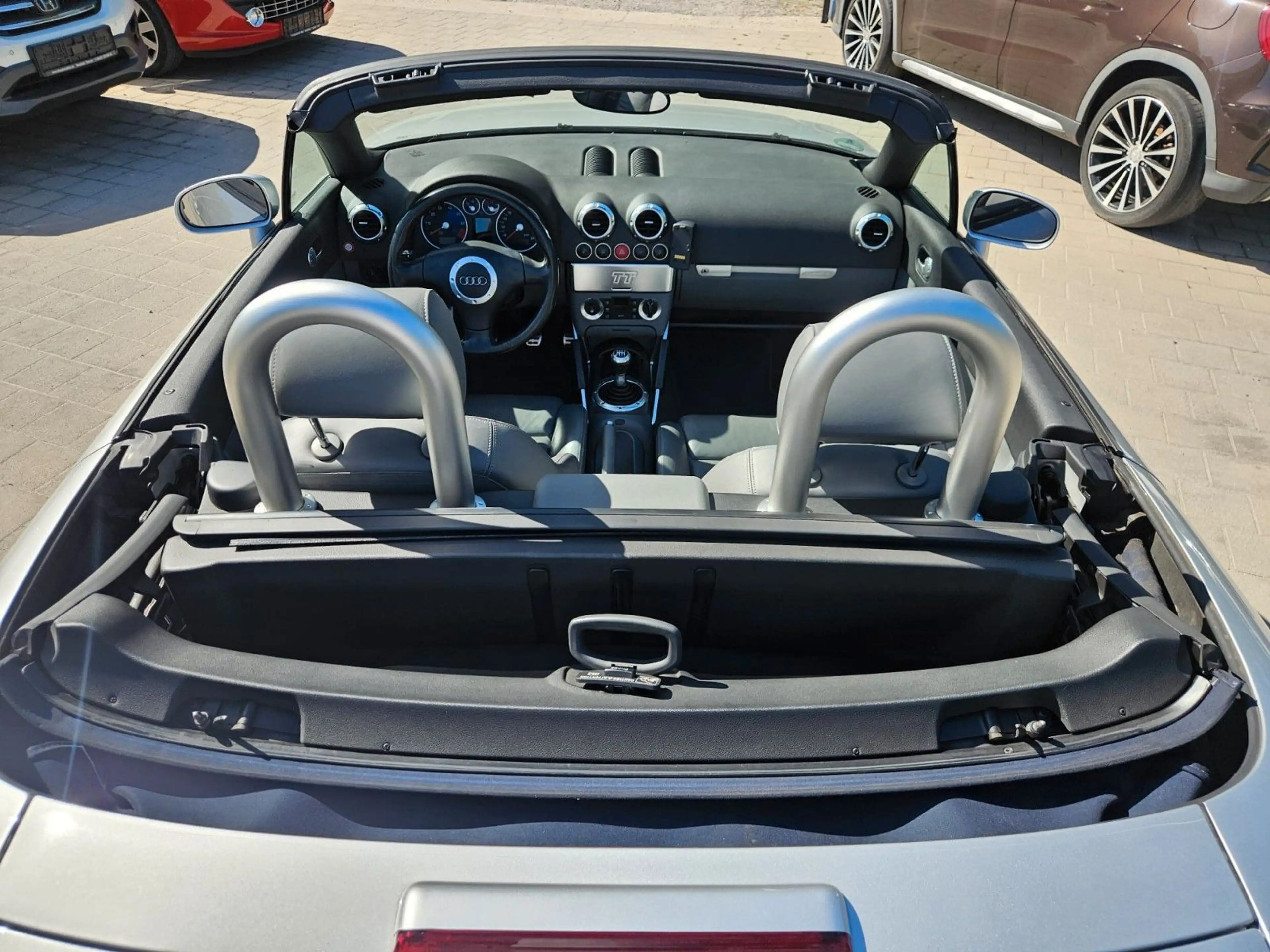Audi TT Coupe/Roadster 1.8 T Roadster quattro — photo 13