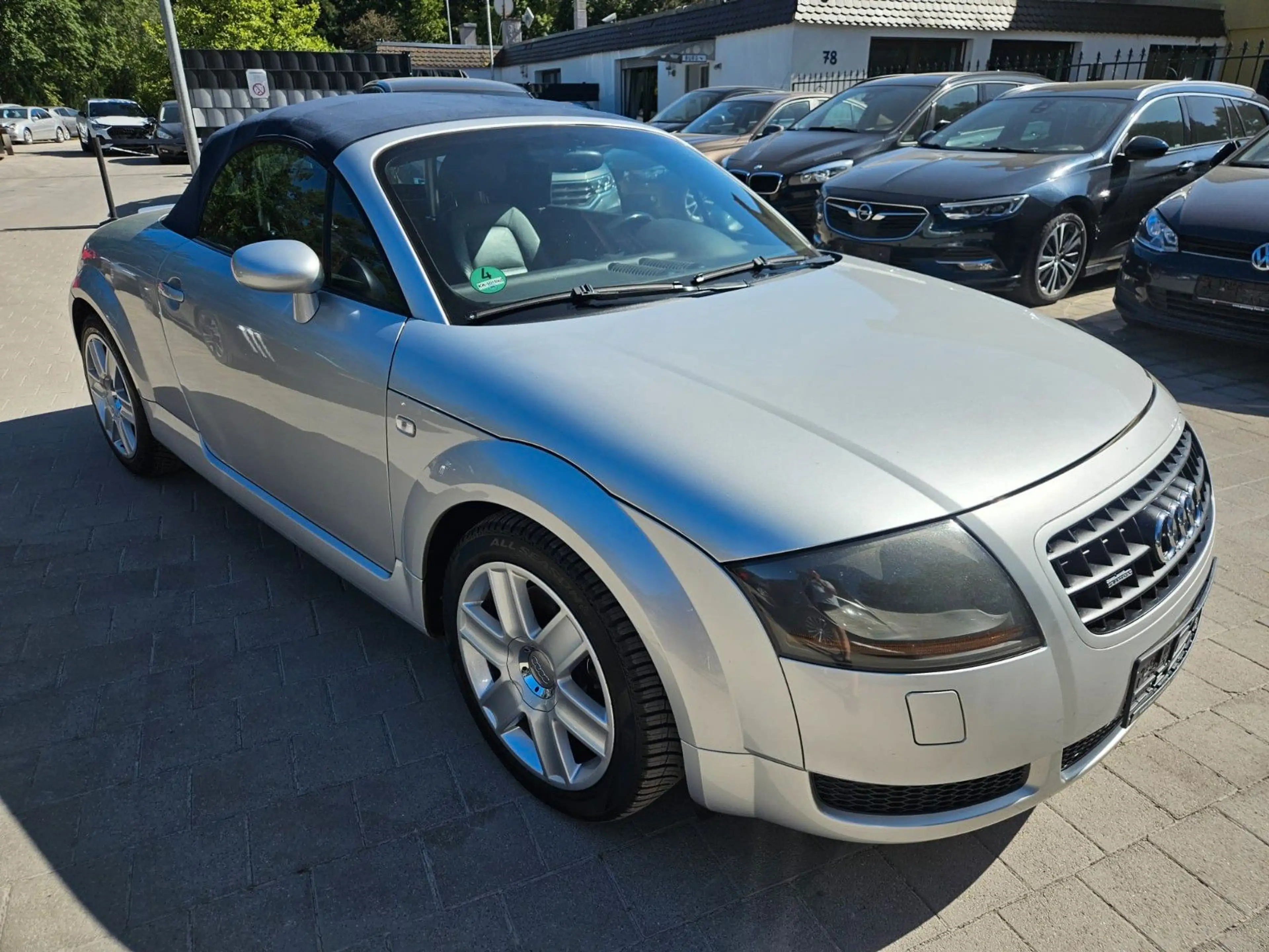 Audi TT Coupe/Roadster 1.8 T Roadster quattro — photo 2