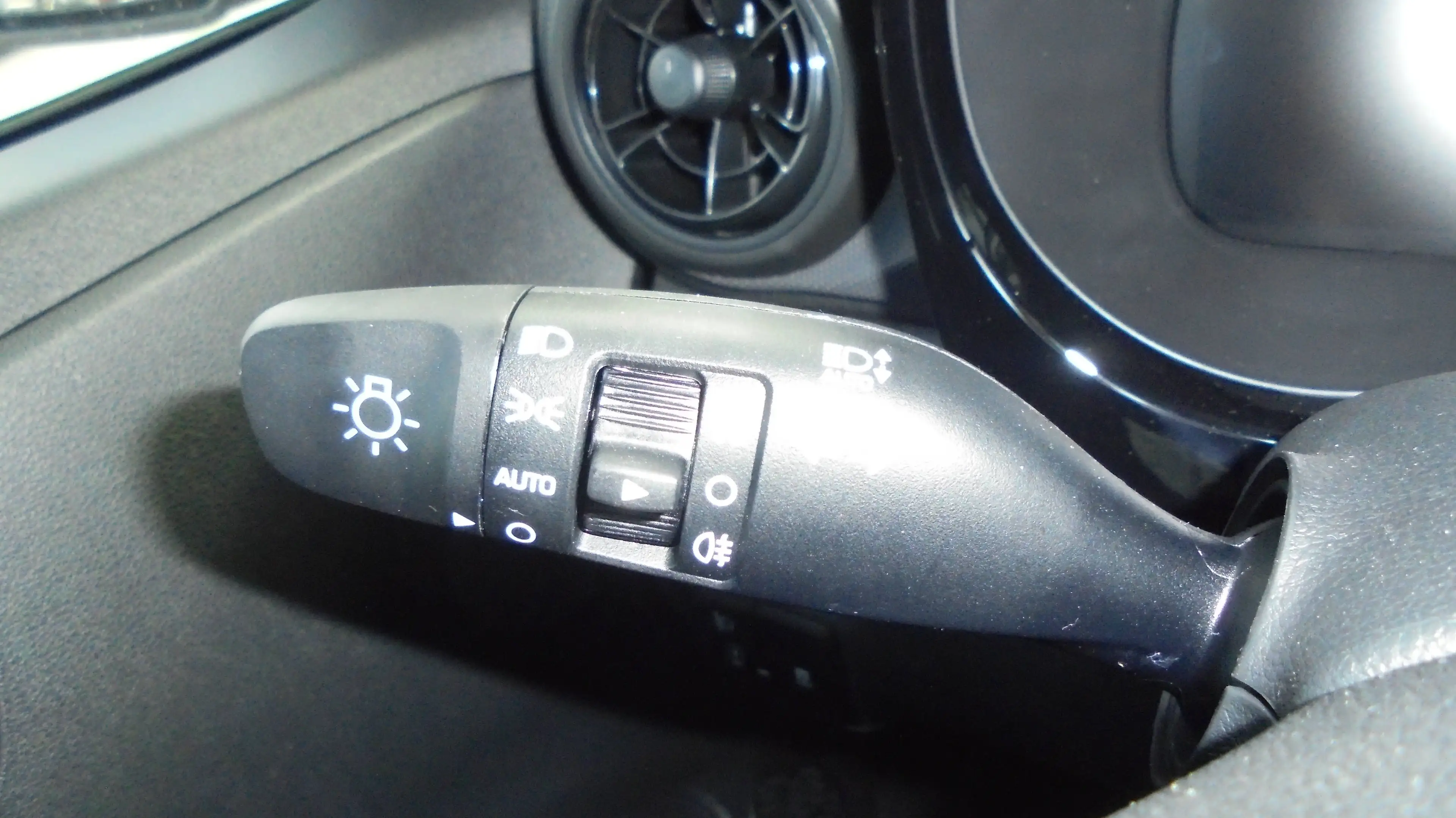 Hyundai i10 i10 1.2 AMT Go Plus — photo 9