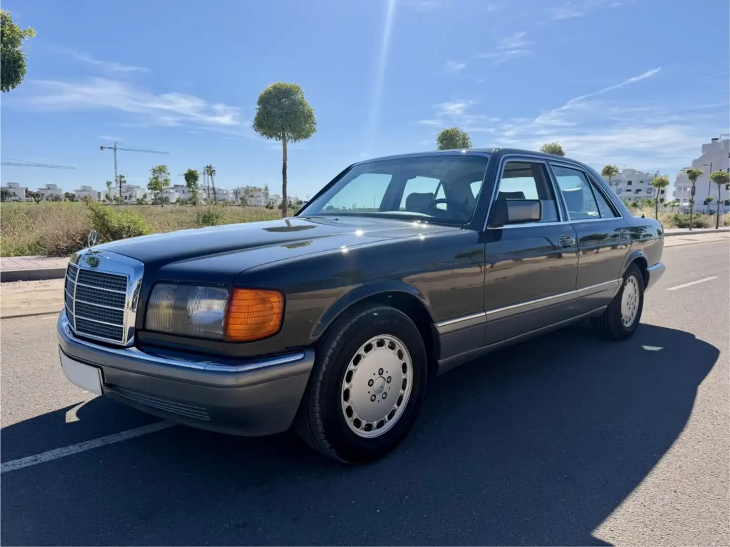 Mercedes-Benz MERCEDES-BENZ Clase S (W126) Berlina Automático Negro - 1
