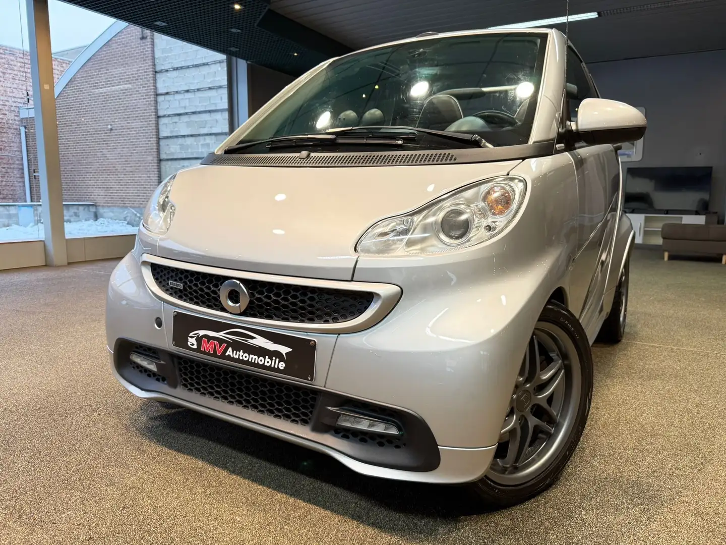 smart brabus Cabrio Brabus 1.0 Turbo Xclusive Softouch Gris - 1