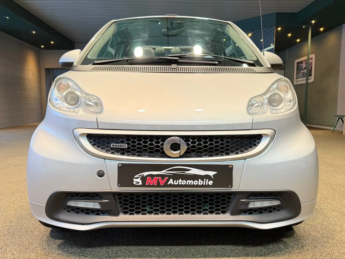 smart brabus Cabrio Brabus 1.0 Turbo Xclusive Softouch Gris - 2